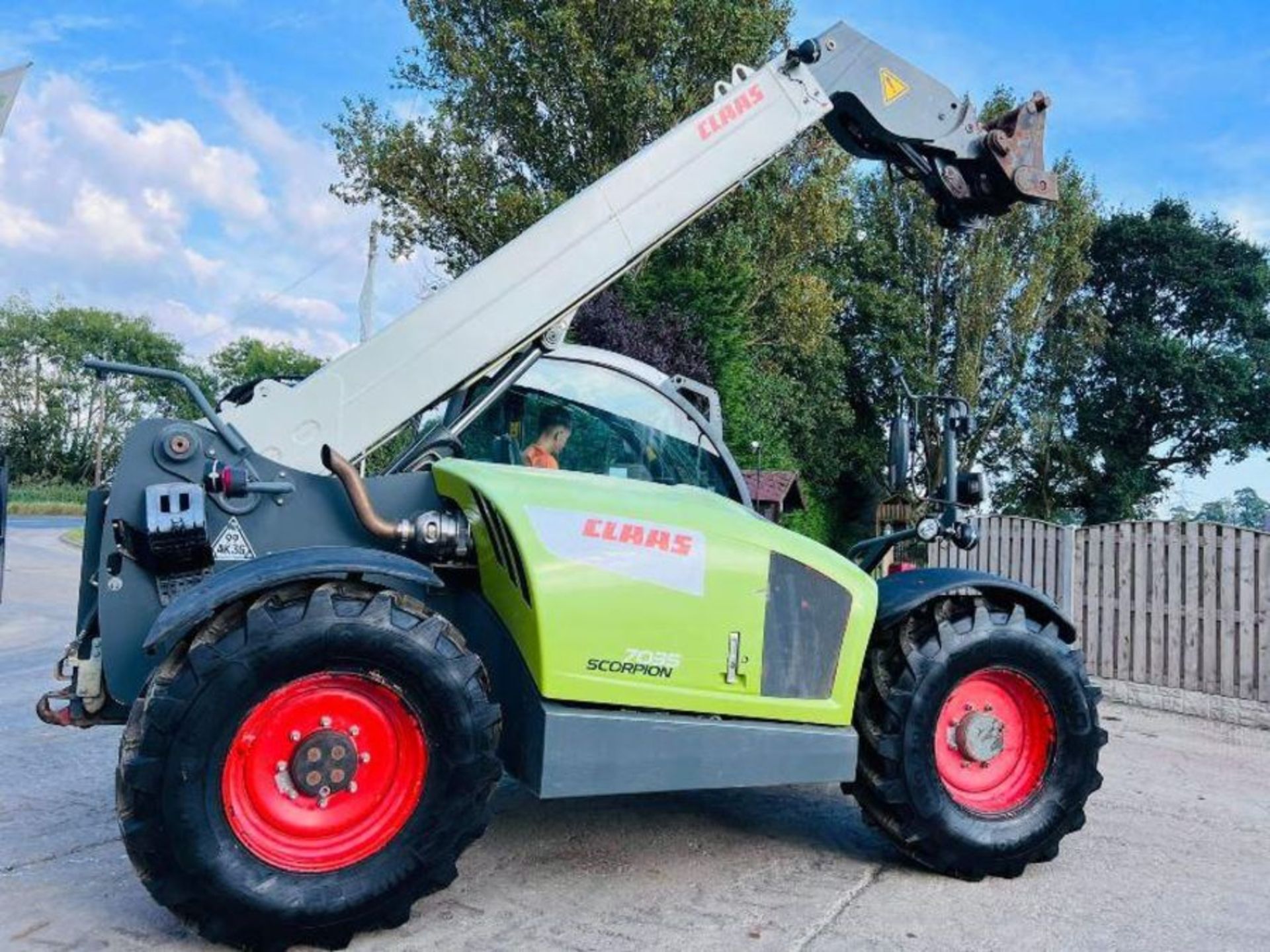 CLAAS 7035 SCOPION 4WD TELEHANDLER *YEAR 2015, AG SPEC* C/W PUH - Image 10 of 17