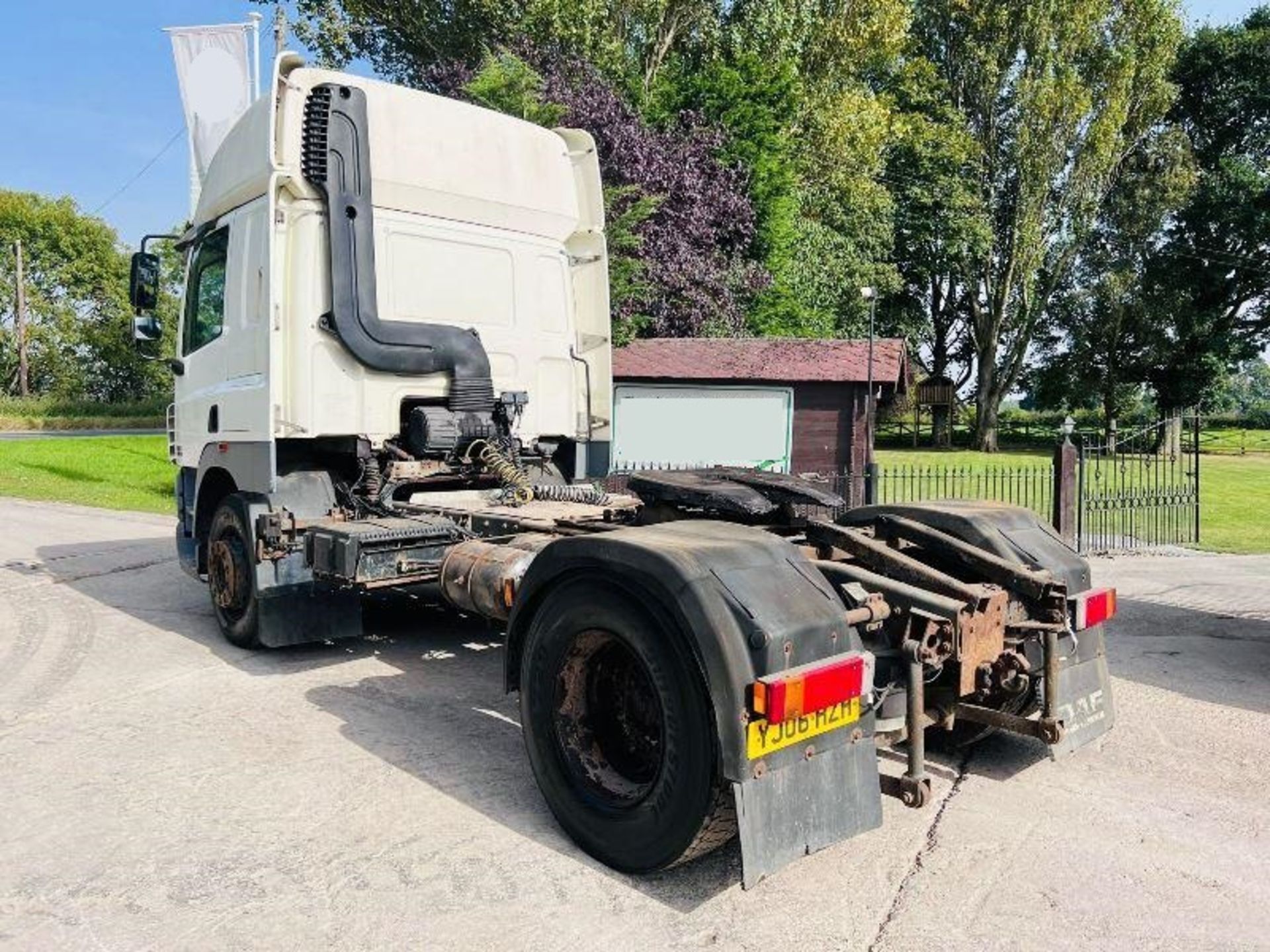 2006 DAF 45.430 4X2 TRACTOR UNIT - 4X2 - ELECTRIC - Image 8 of 15