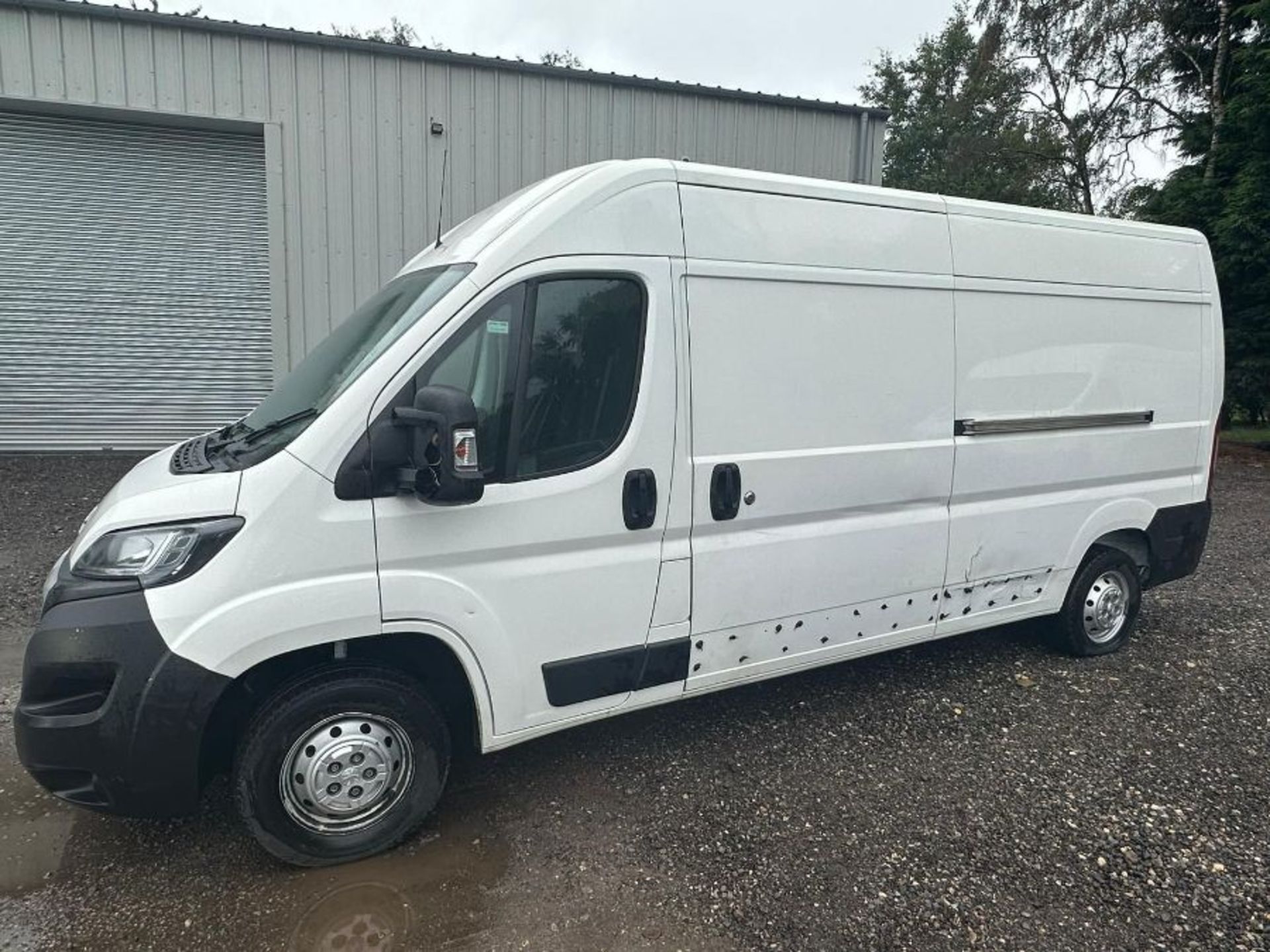 2021 21 PEUGEOT BOXER PROFESSIONAL PANEL VAN - 34K MILE - AIR CON - PLY LINED.