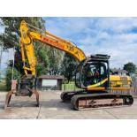 JCB JS220 TRACKED EXCAVATOR C/W QUICK HITCH & ROTATING SELECTOR GRAB 