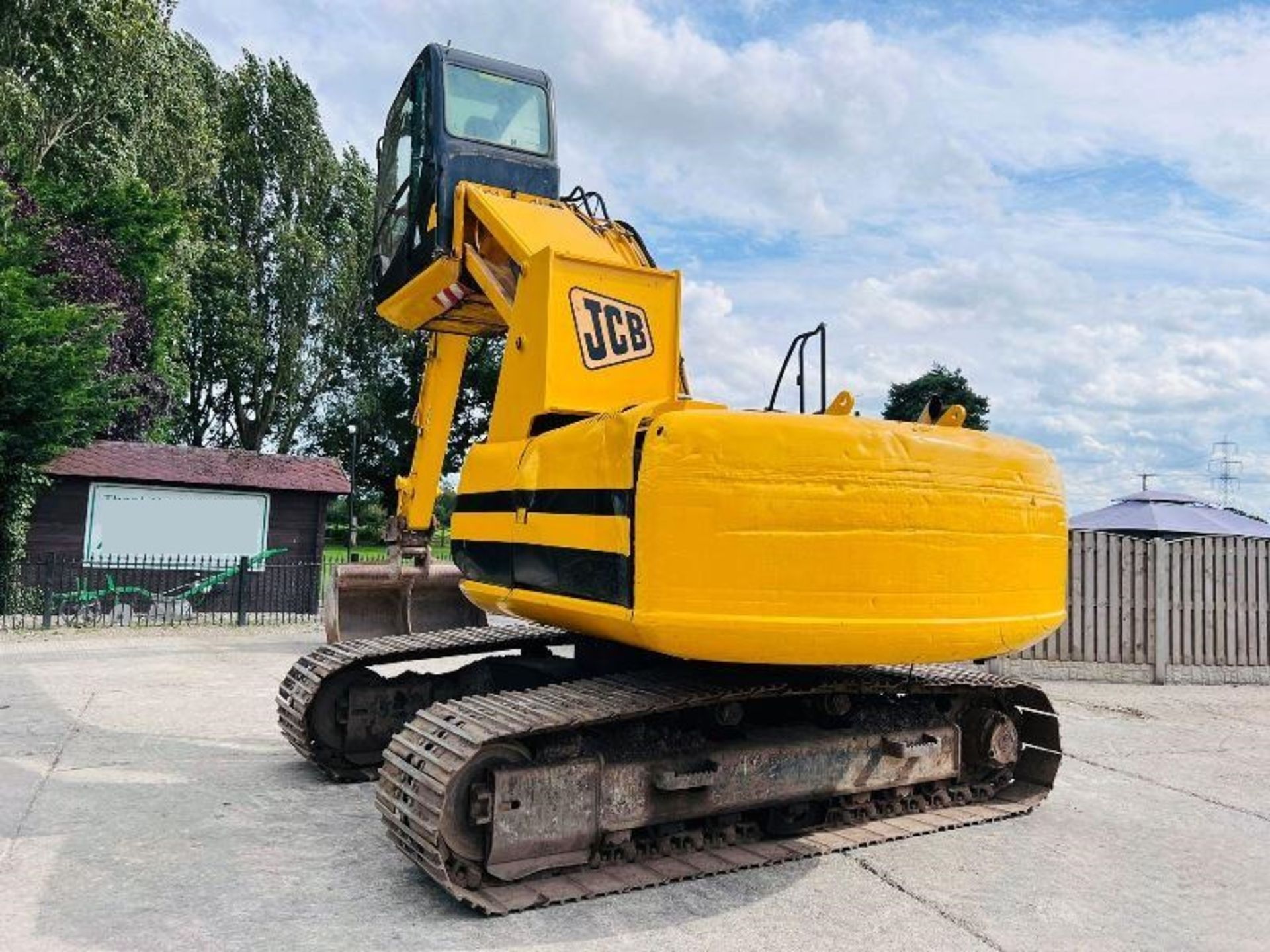 JCB JS160 HIGH RISE CABIN TRACKED EXCAVATOR *YEAR 2010* C/W QUICK HITCH - Image 6 of 15