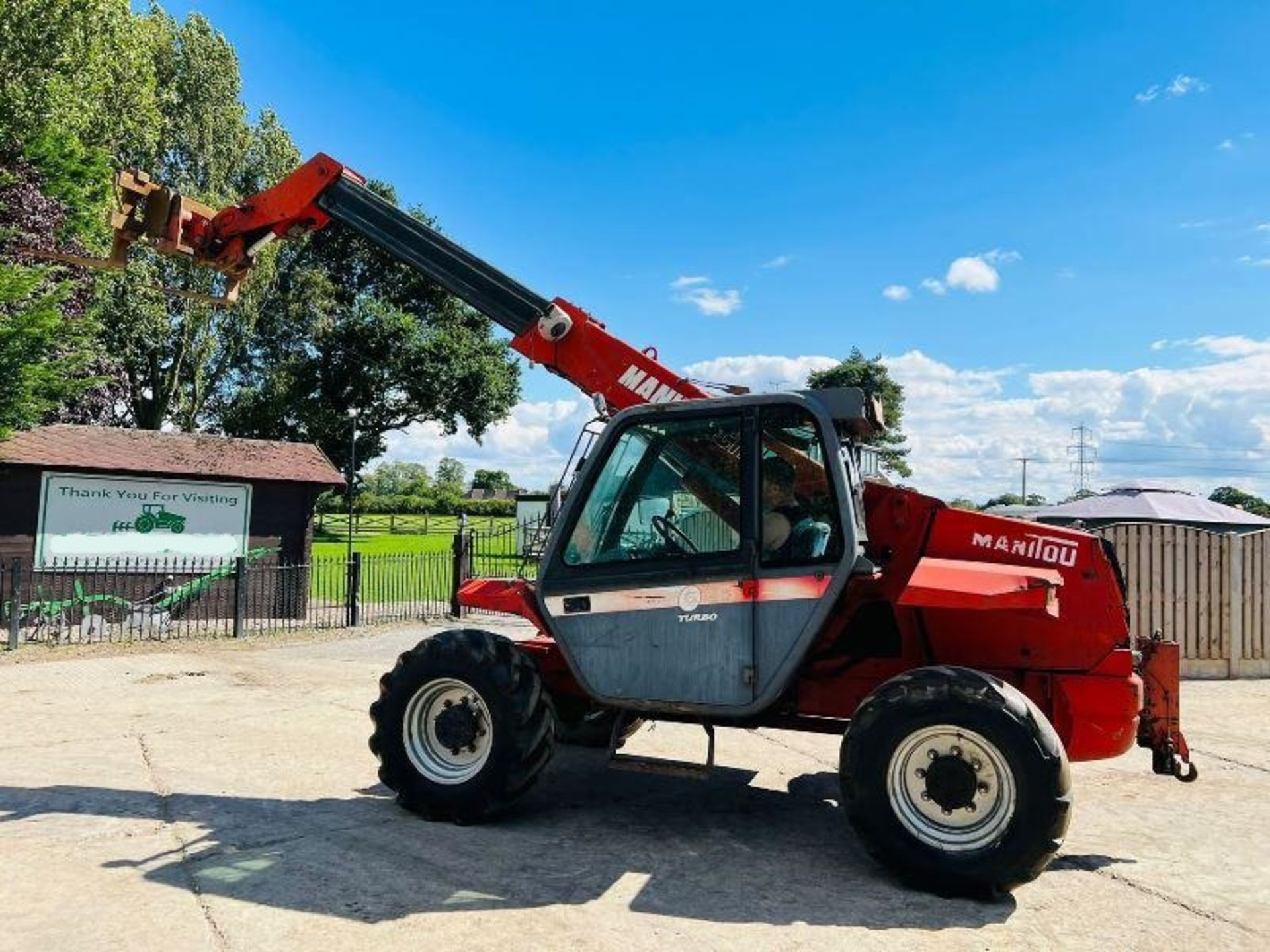 MANITOU MLT628T 4WD TELEHANDLER *AG-SPEC* C/W PICK UP HITCH - Image 4 of 12
