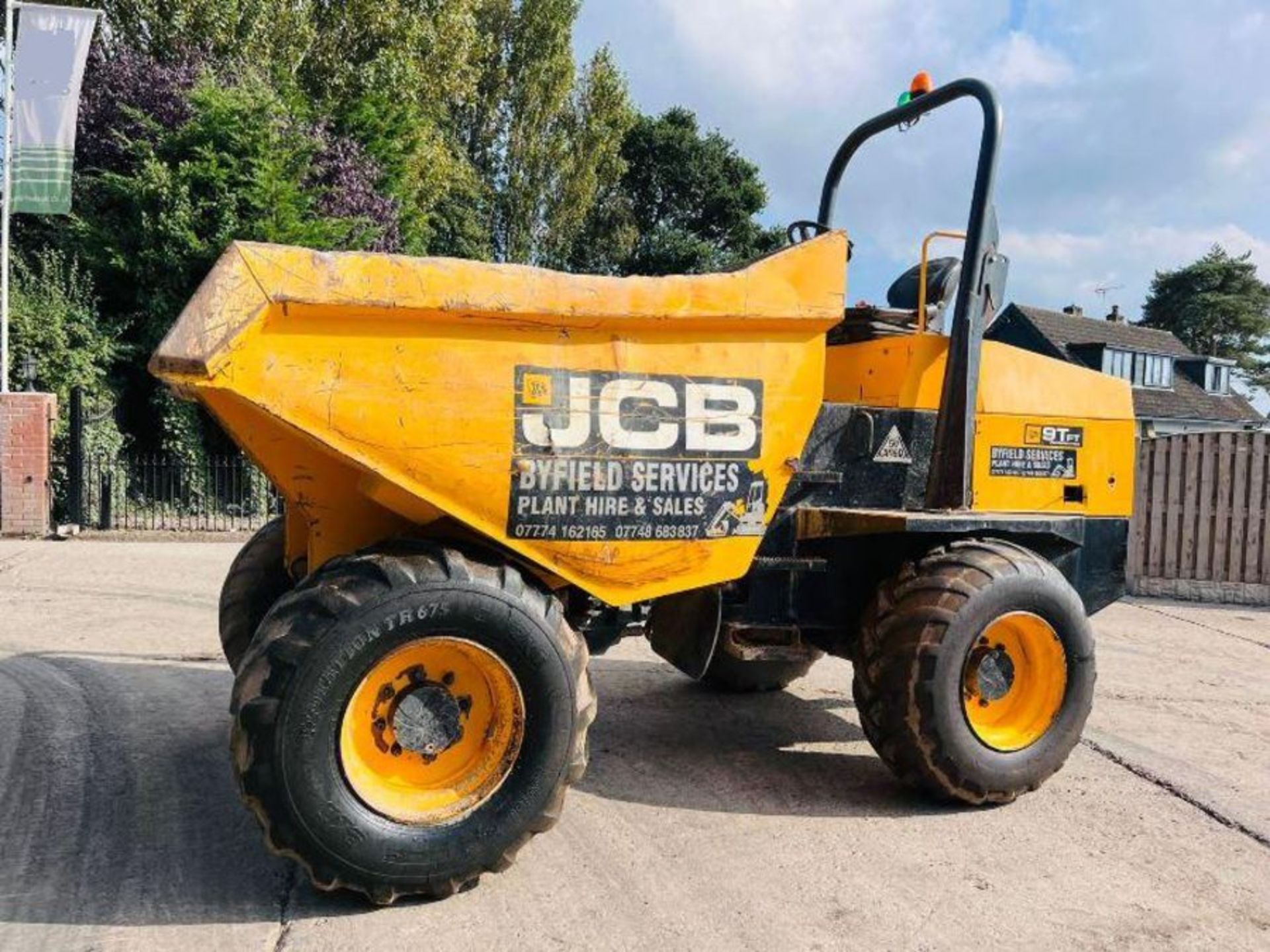 JCB 9TFT 4WD DUMPER *YEAR 2016, 1965 HOURS * C/W ROLE BAR