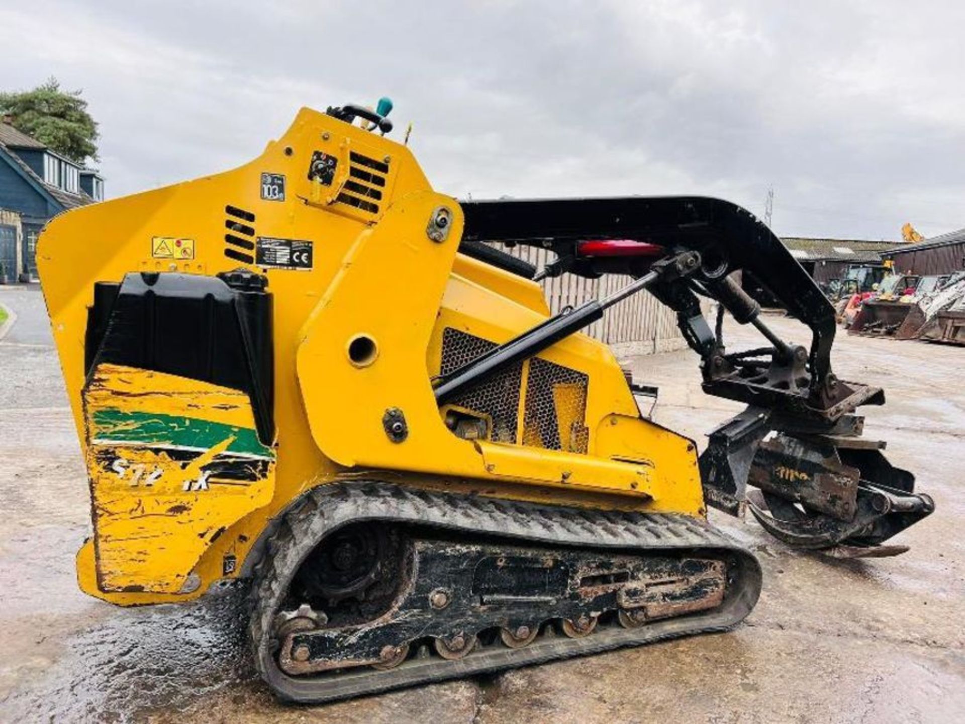 VERMEER S725TX MINI COMPACT TRACKED LOADER *YEAR 2 - Image 9 of 18