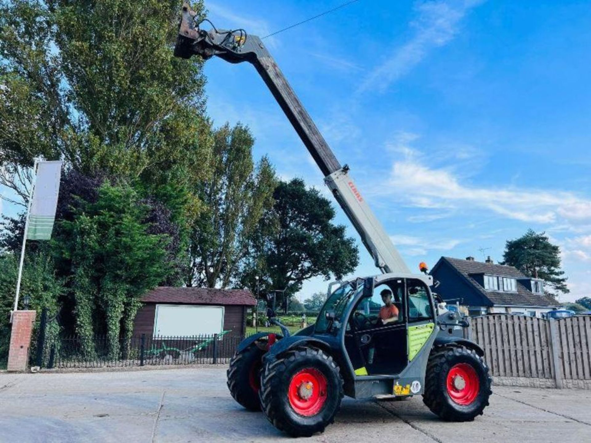 CLAAS 7035 SCOPION 4WD TELEHANDLER *YEAR 2015, AG SPEC* C/W PUH - Image 2 of 17