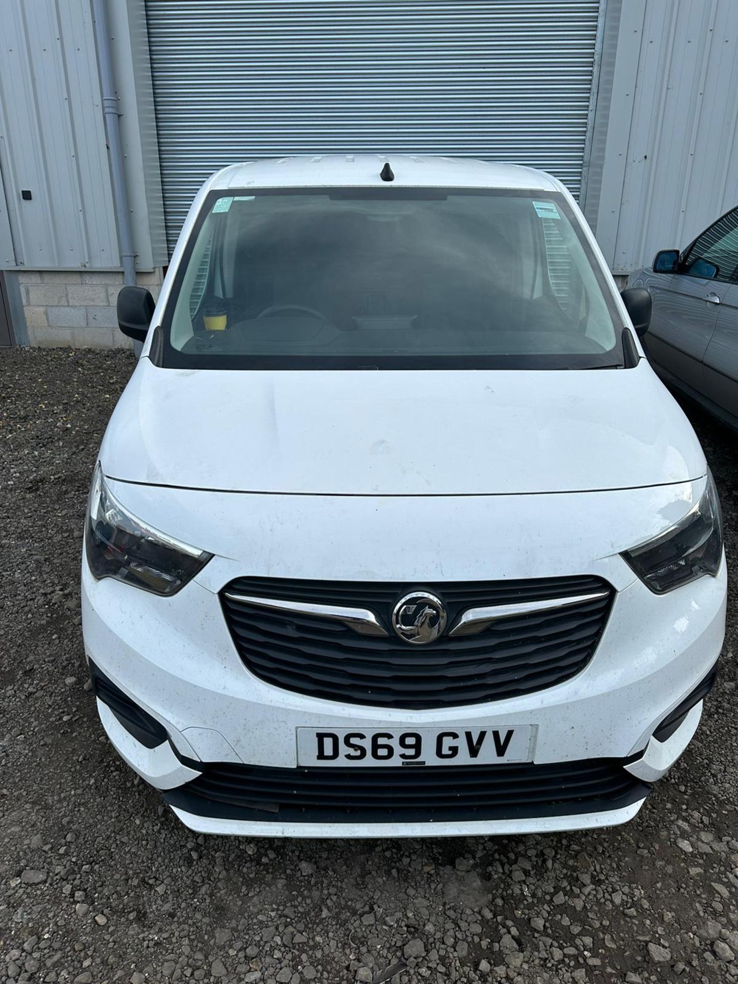 2020 20 VAUXHALL COMBO SPORTIVE PANEL VAN - 68K MILES - AIR CON - PLY LINED - Bild 4 aus 7