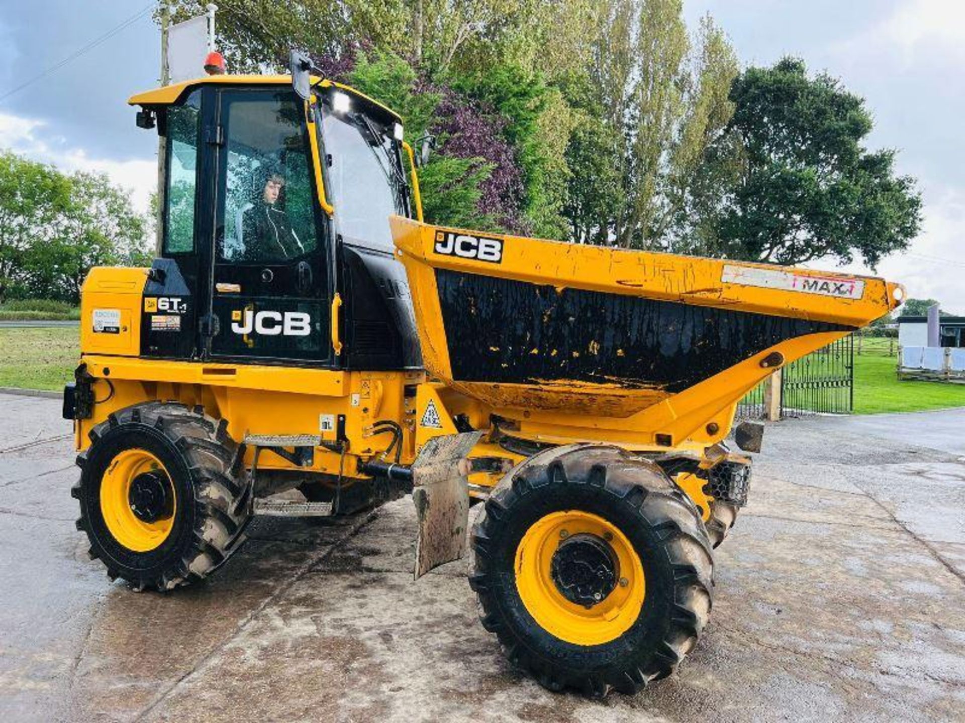 JCB 6ST 4WD DUMPER *YEAR 2018, 2406 HOURS* C/W FULLY GLAZED CABIN  - Bild 14 aus 17