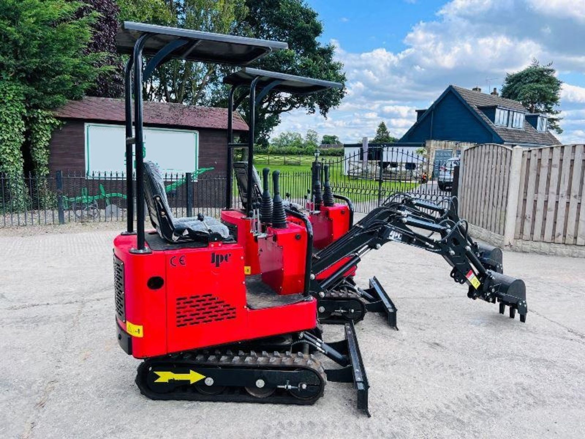 UNUSED JPC PC10 TRACKED EXCAVATOR * YEAR 2023 - Image 10 of 13