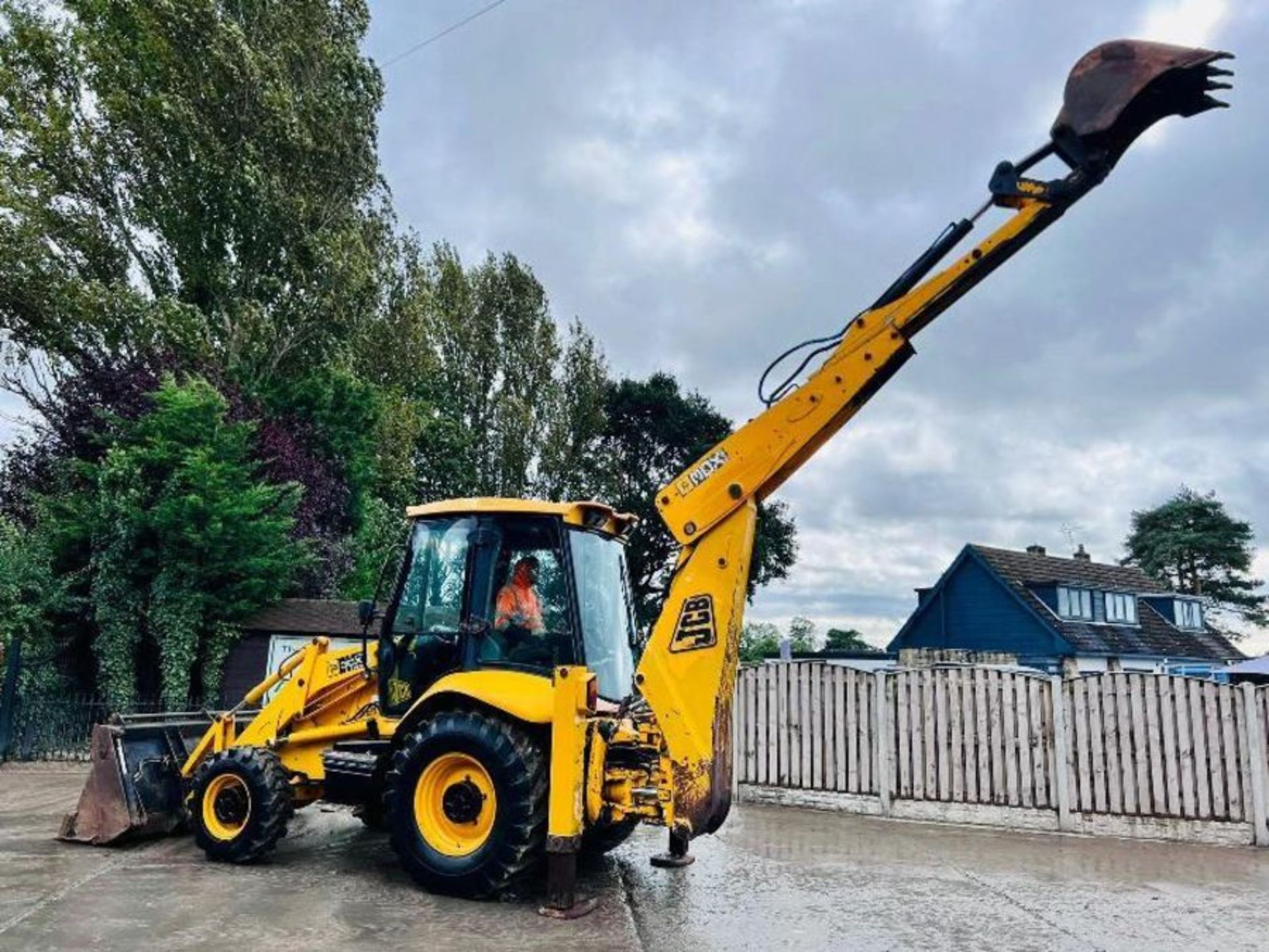 JCB 3CX 4WD PROJECT 21 BACKHOE DIGGER C/W EXTENDING DIG - Image 13 of 19