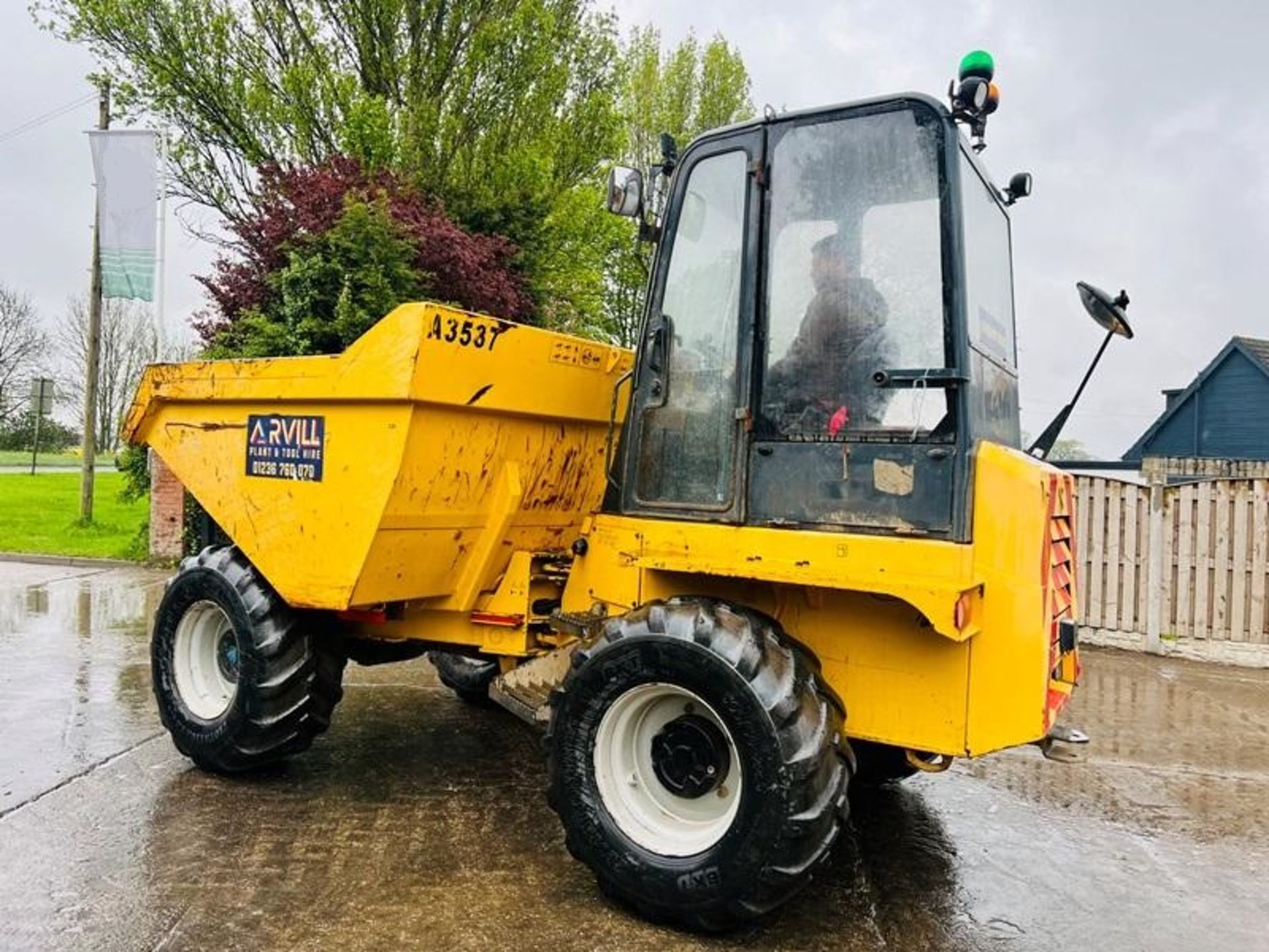 NC ENGINNERING ST10 4WD DUMPER *YEAR 2016 , 2358 HOURS* C/W FULLY GLAZED CABIN - Image 6 of 12