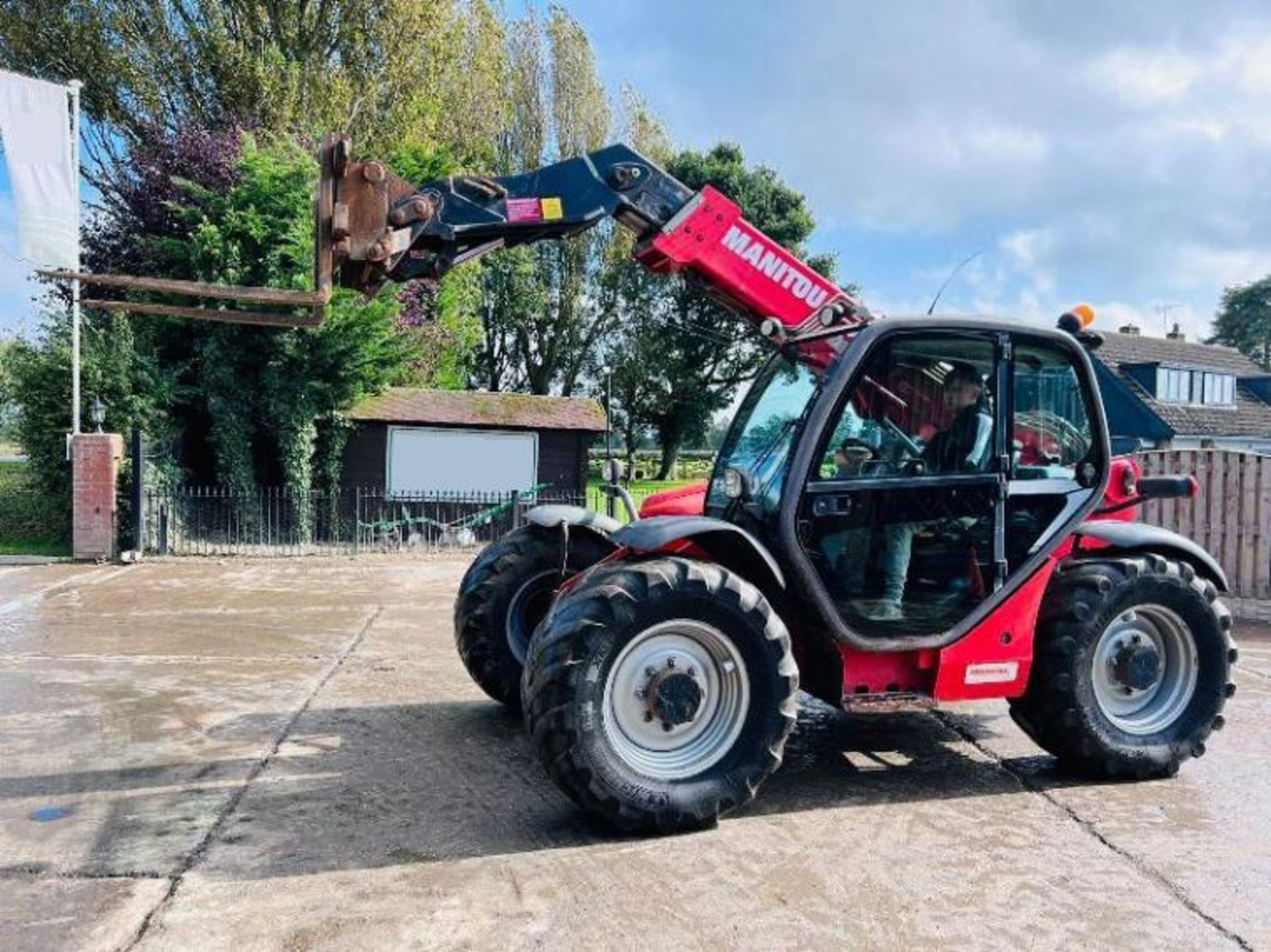 MANITOU MLT630 TURBO 4WD TELEHANDLER * AG-SPEC * C/W PICK UP HITCH - Image 10 of 18