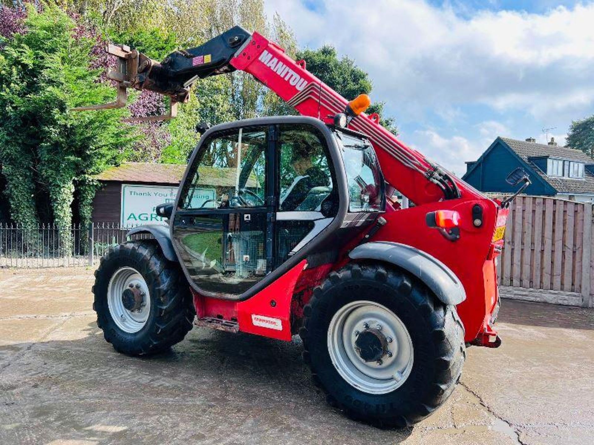 MANITOU MLT630 TURBO 4WD TELEHANDLER * AG-SPEC * C/W PICK UP HITCH - Image 9 of 18