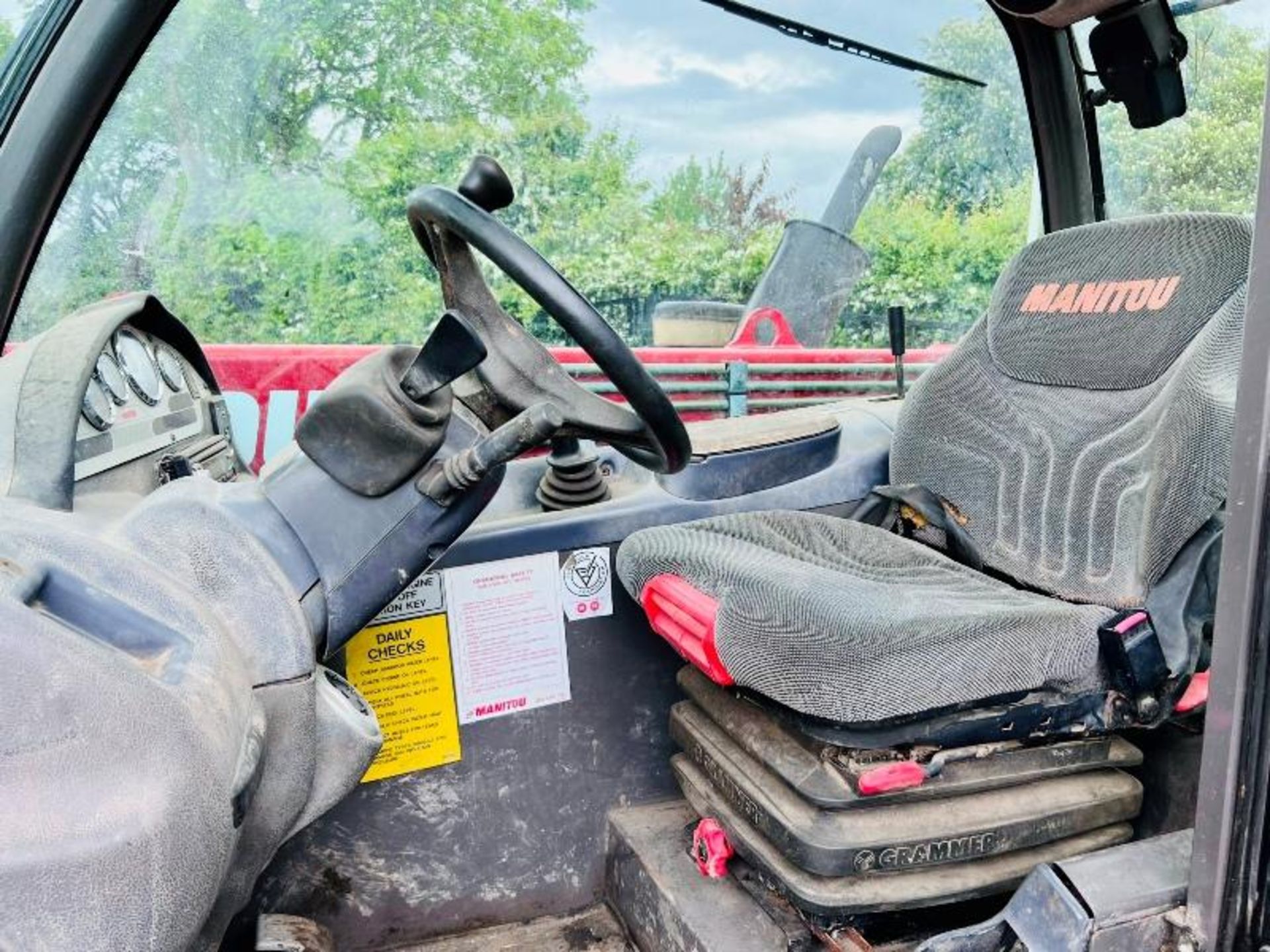 MANITOU MLT630 TURBO 4WD TELEHANDLER * AG-SPEC * C/W PICK UP HITCH - Image 6 of 18