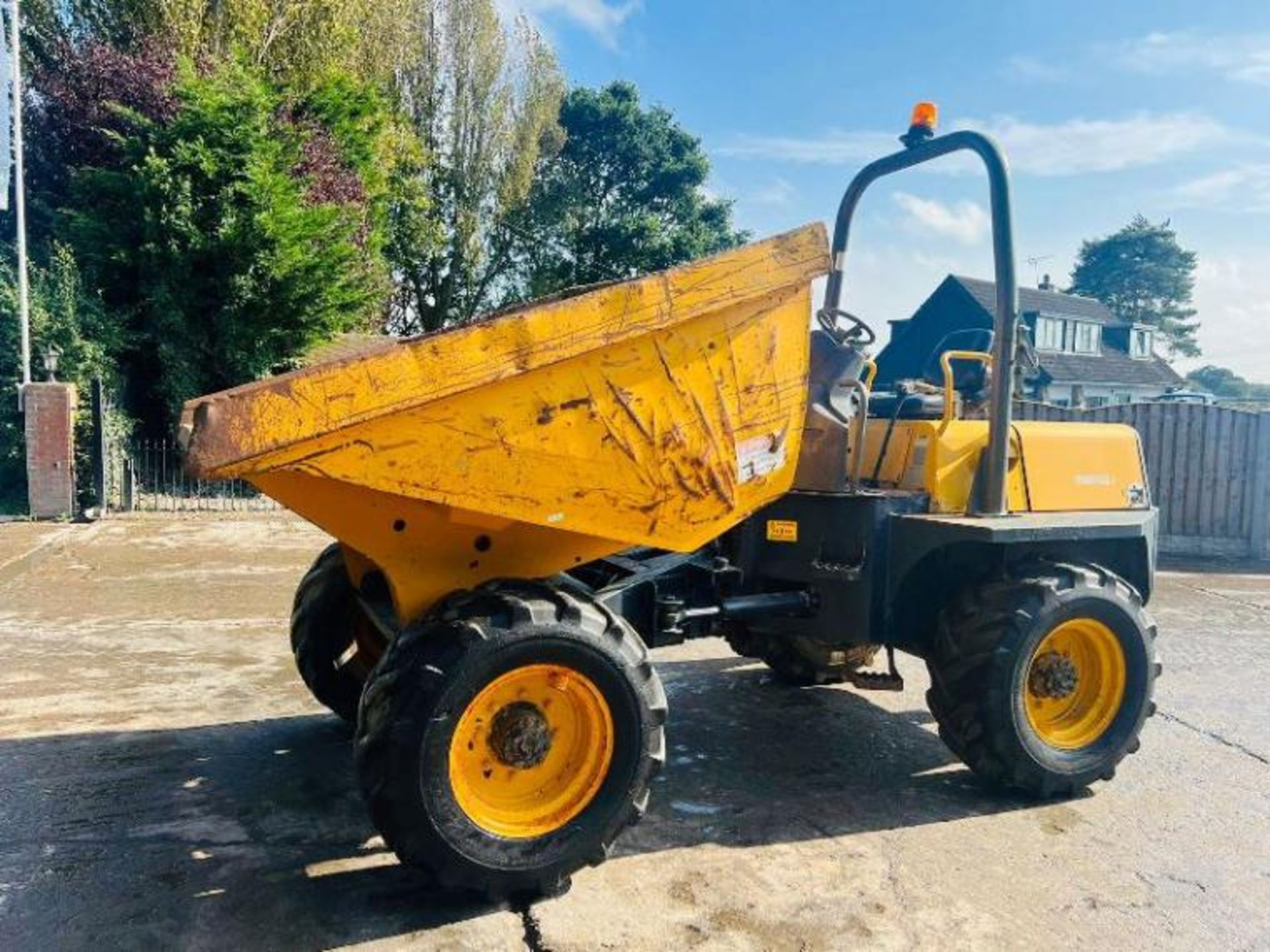 AUSA D600AP 4WD DUMPER * 1829 HOURS * C/W ROLE BAR & KUBOTA ENGINE - Image 12 of 16