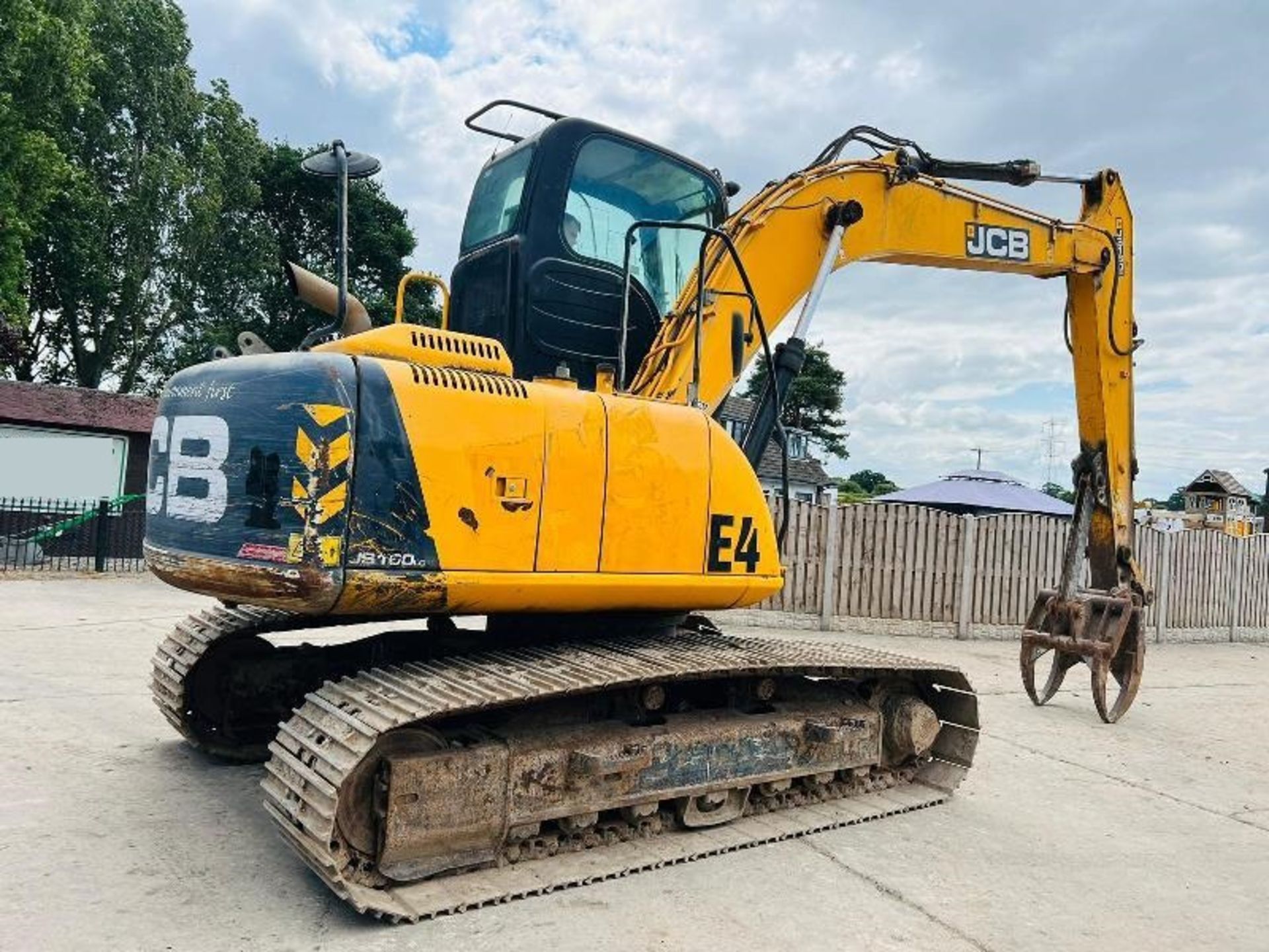 JCB JS160 HIGH RISED CABIN TRACKED EXCAVATOR C/W GRAPPLE GRAB - Image 4 of 12