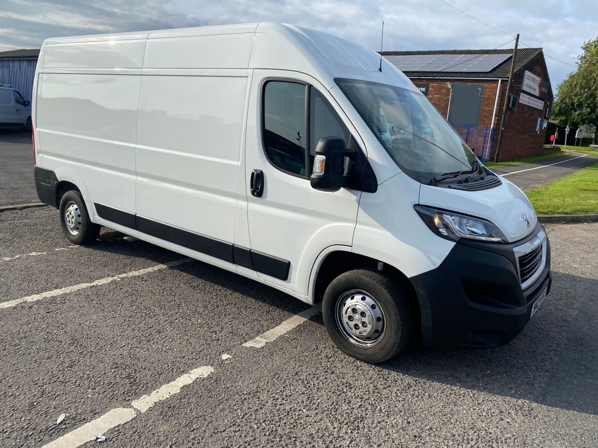 2021 21 PEUGEOT BOXER PROFESSIONAL PANEL VAN - 34K MILES - EURO 6 - AIR CON