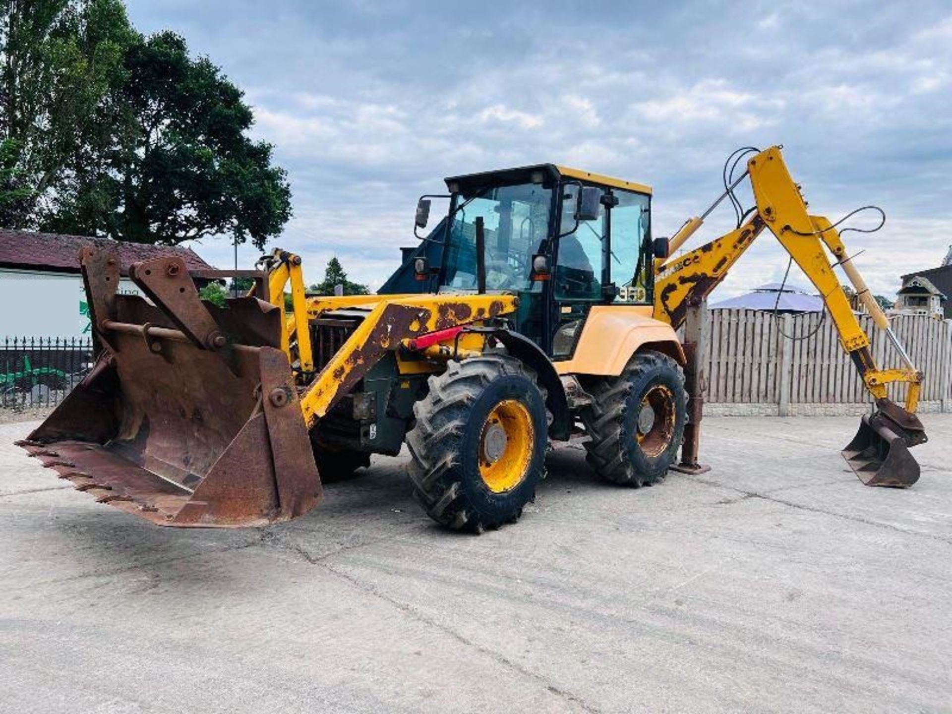 FERMEC 960 4WD EQUAL WHEELED BACKHOE DIGGER C/W REAR QUICK HITCH - Image 3 of 14