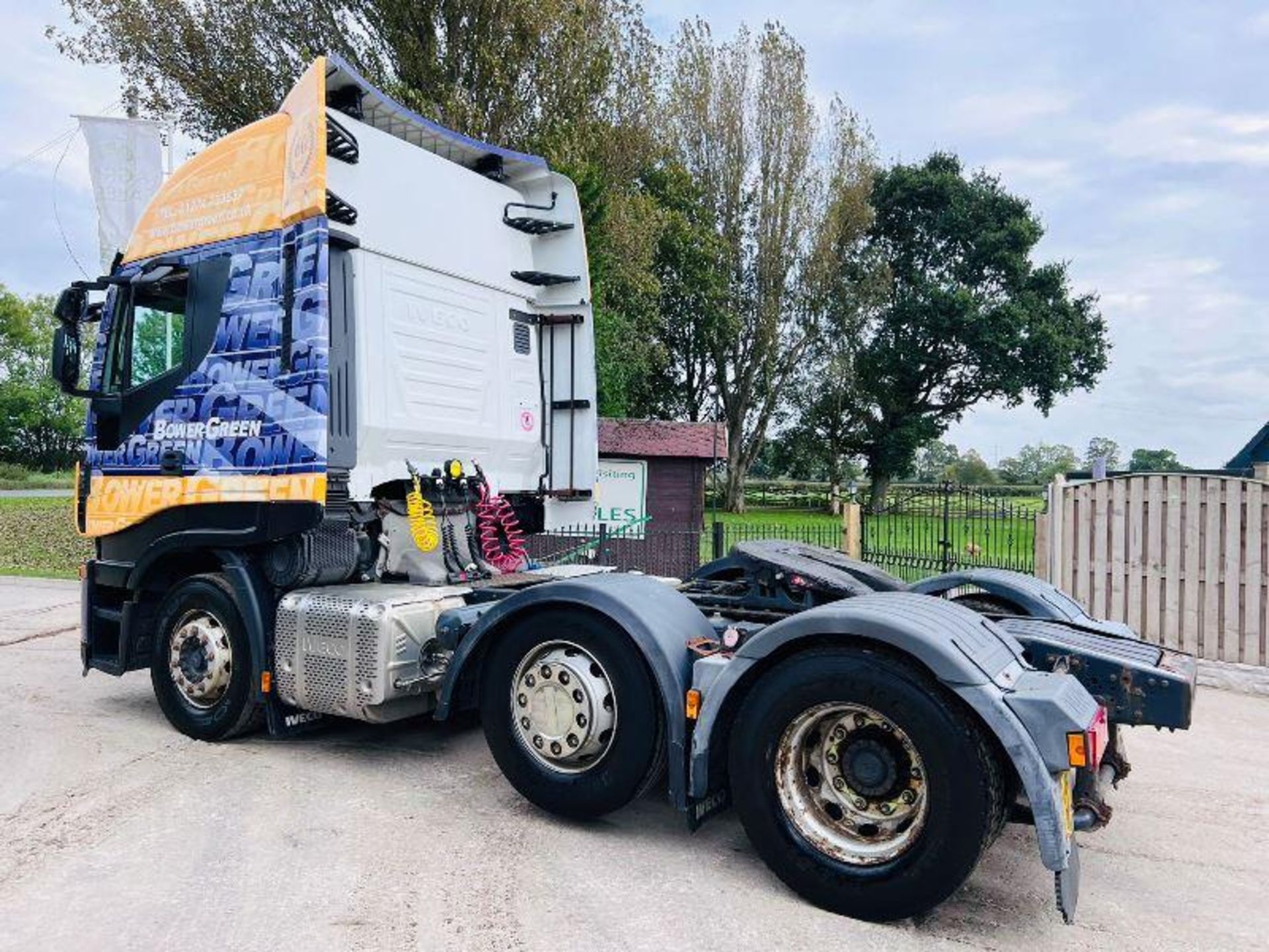 IVECO STRALLIS HI WAY 460 TRACTOR UNIT *YEAR 2014* C/W MID LIFT - Image 6 of 19