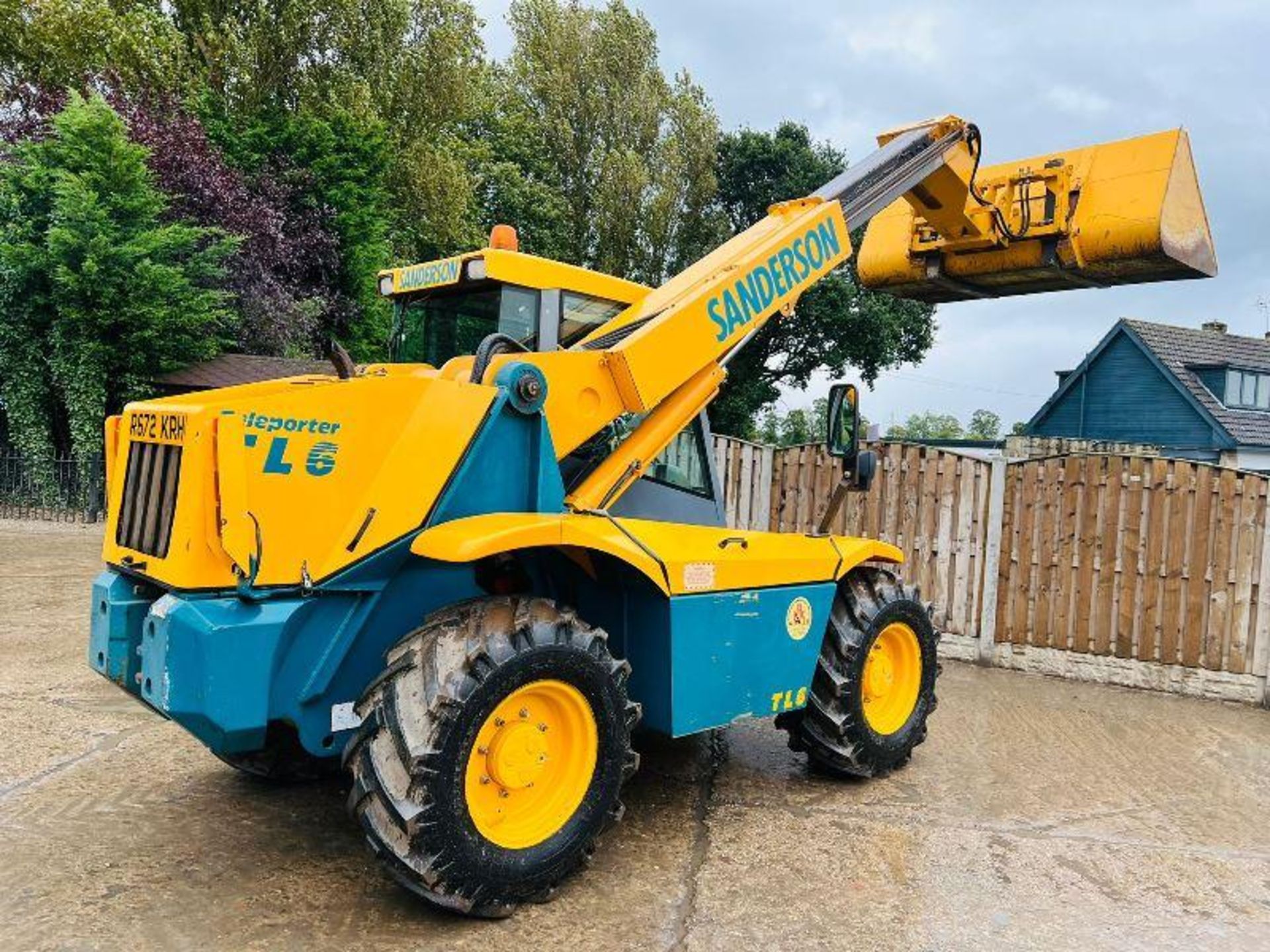 SANDERSON TL6MT 4WD TELEHANDLER *ONLY 2515 HOURS* C/W BUCKET - Image 8 of 11