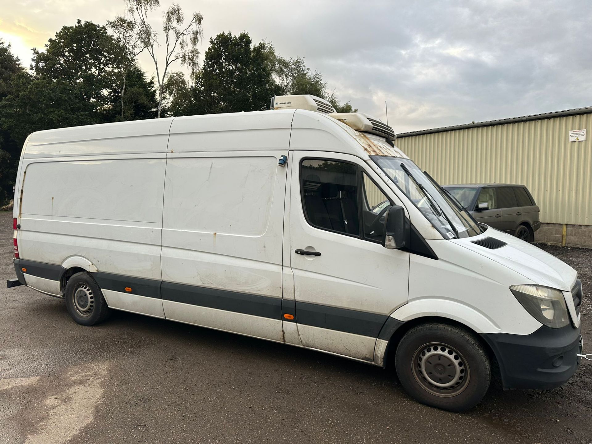 2017 17 MERCEDES SPRINTER FRIDGE - 544K MILES - OVERNIGHT STAND BY ON FRIDGE 