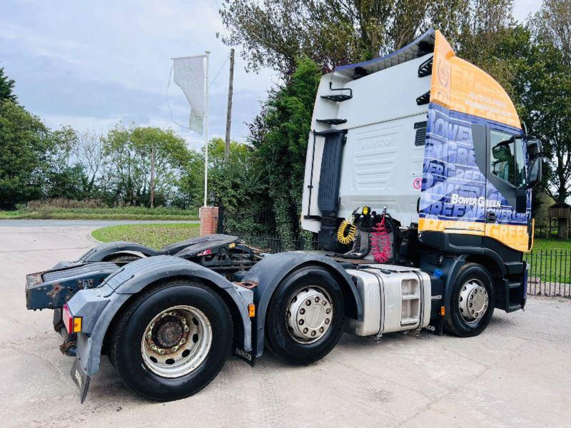 IVECO STRALLIS HI WAY 460 TRACTOR UNIT *YEAR 2014* C/W MID LIFT - Image 7 of 19