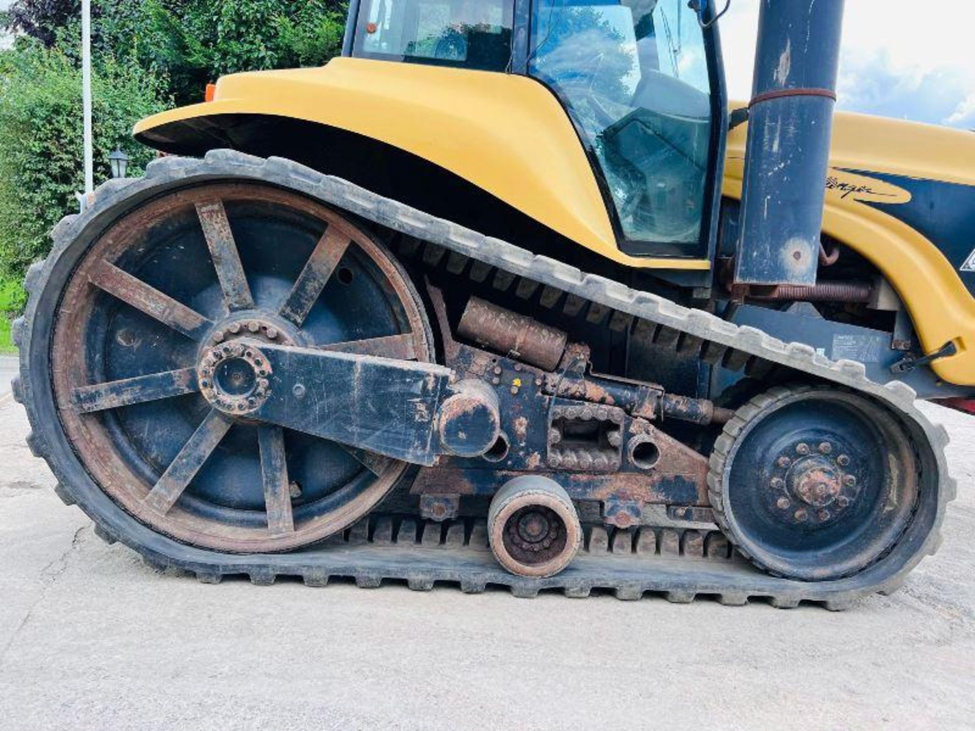 CATERPILLAR CHALLENGER 45 TRACKED TRACTOR C/W AC CABIN - Image 13 of 16