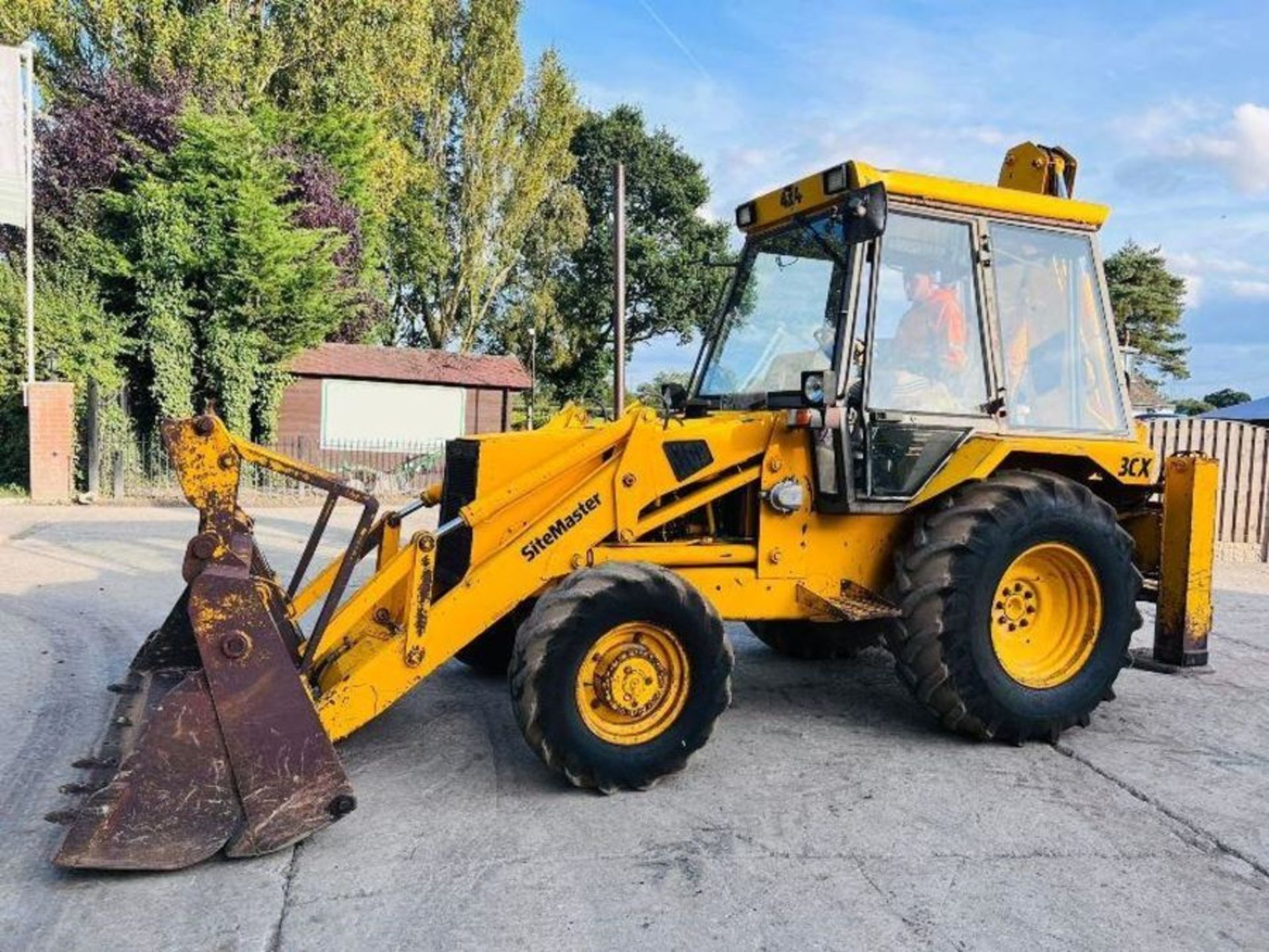 JCB 3CX PROJECT 7 4WD BACKHOE DIGGER C/W EXTENDING - Image 4 of 15