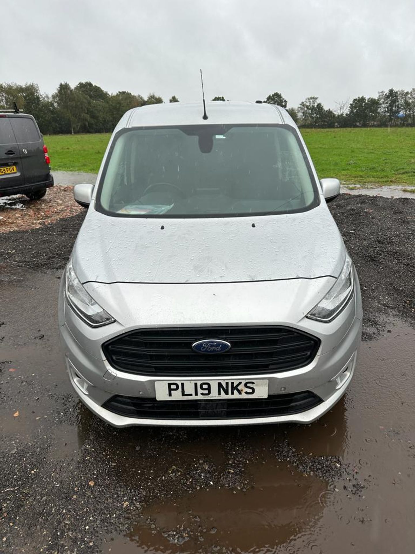 2019 19 FORD TRANSIT CONNECT LIMITED AUTOMATIC PANEL VAN - 123K MILES - ALLOY WHEELS - AIR CON  - Image 10 of 10