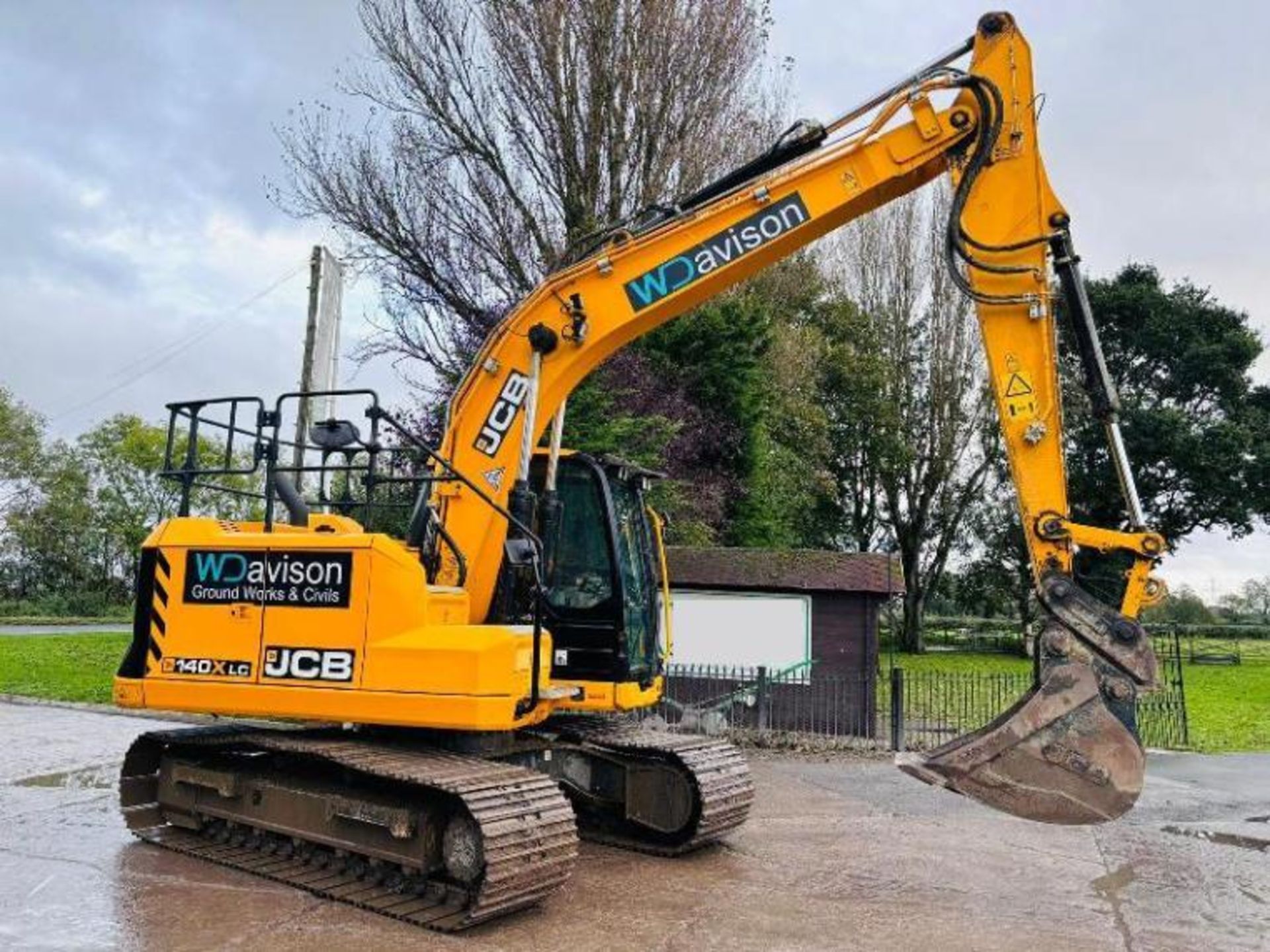 JCB 140XLC TRACKED EXCAVATOR *YEAR 2020, 3186 HOURS* C/W QUICK HITCH 