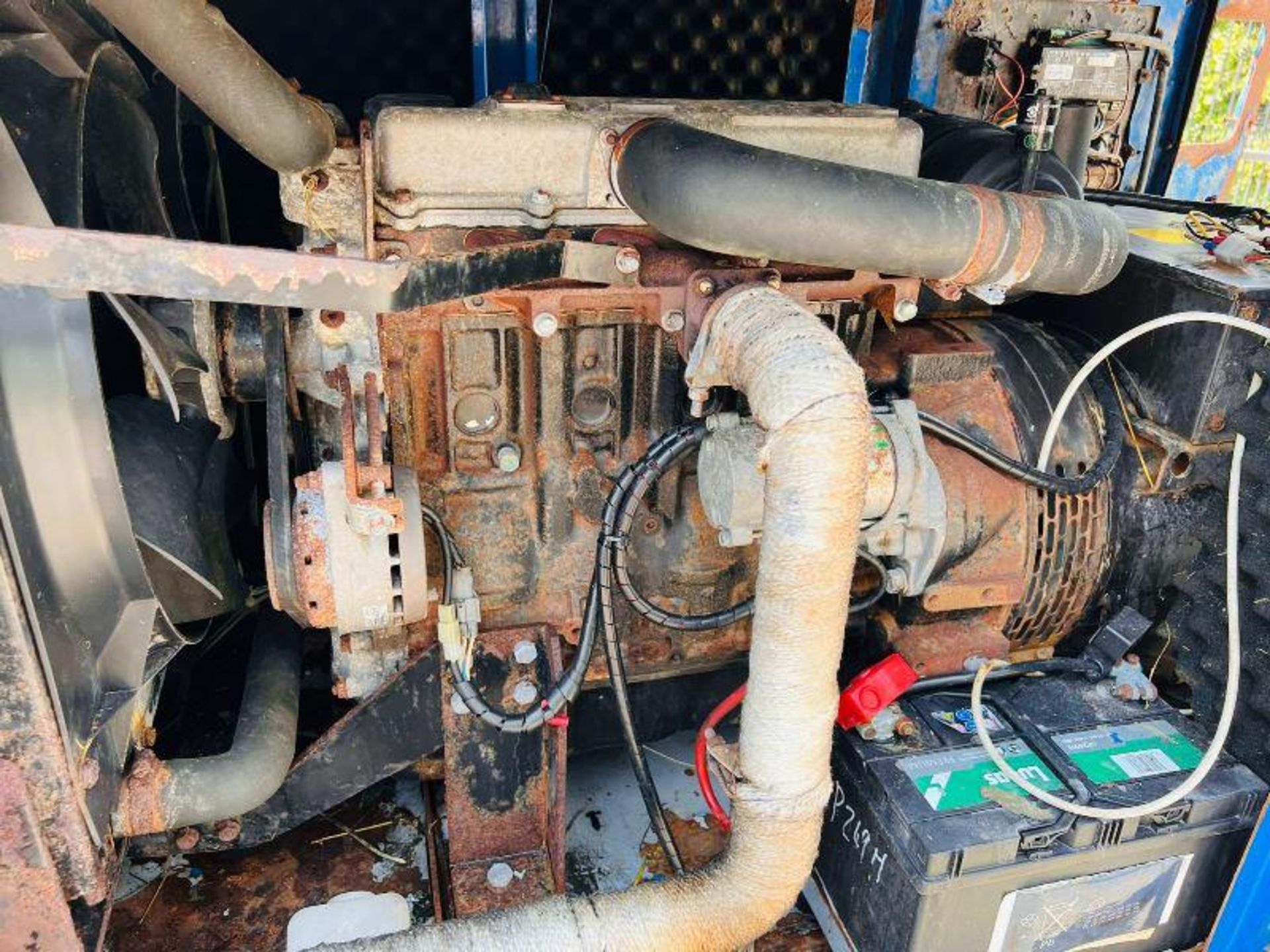 SUTTON EP20IST 23KVA GENERATOR C/W ISUZU ENGINE - Image 5 of 15