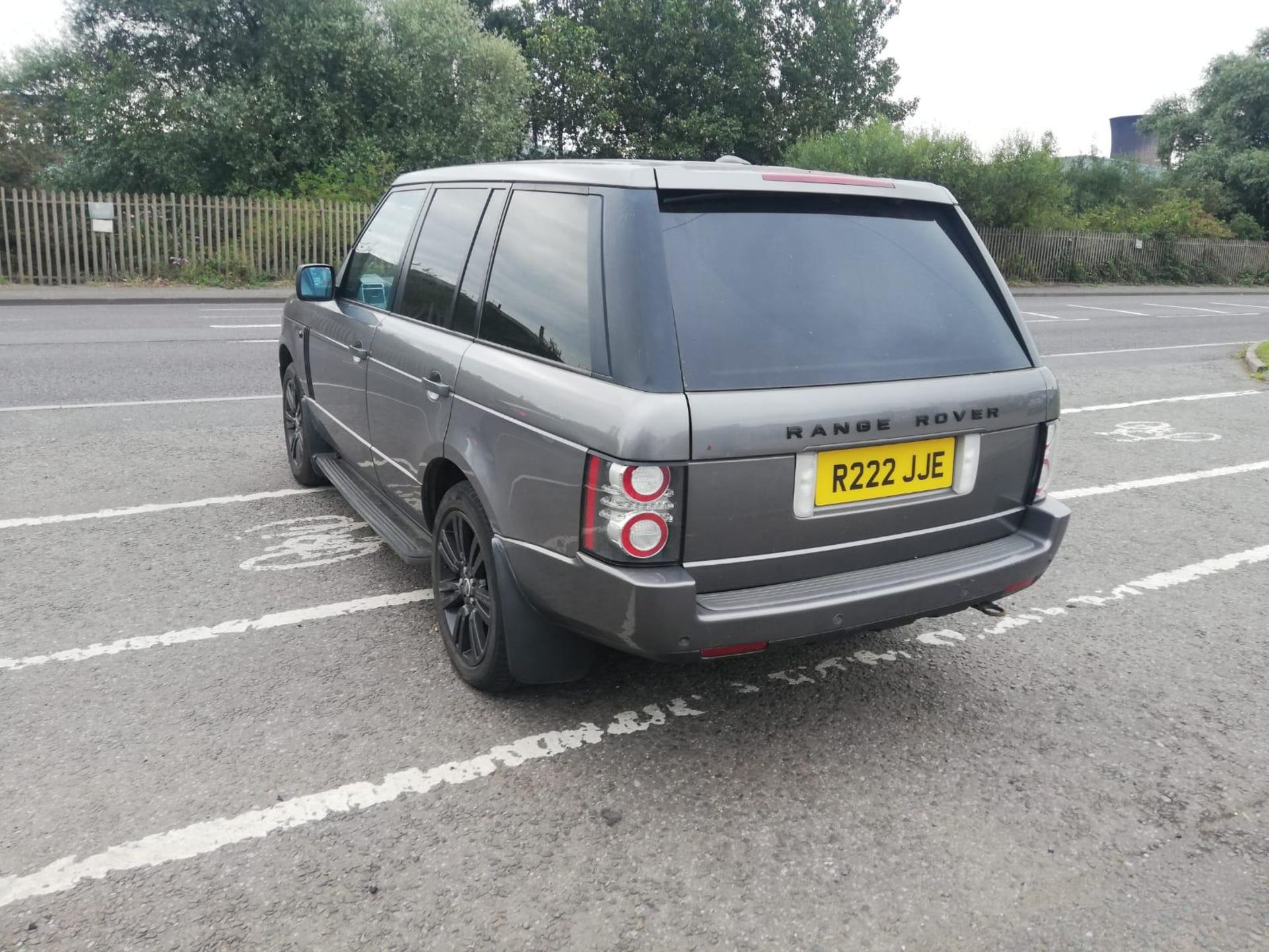 2010 RANGE ROVER VOGUE SUV ESTATE- TDV8 DIESEL - AUTOMATIC - 138K MILES - Image 5 of 9