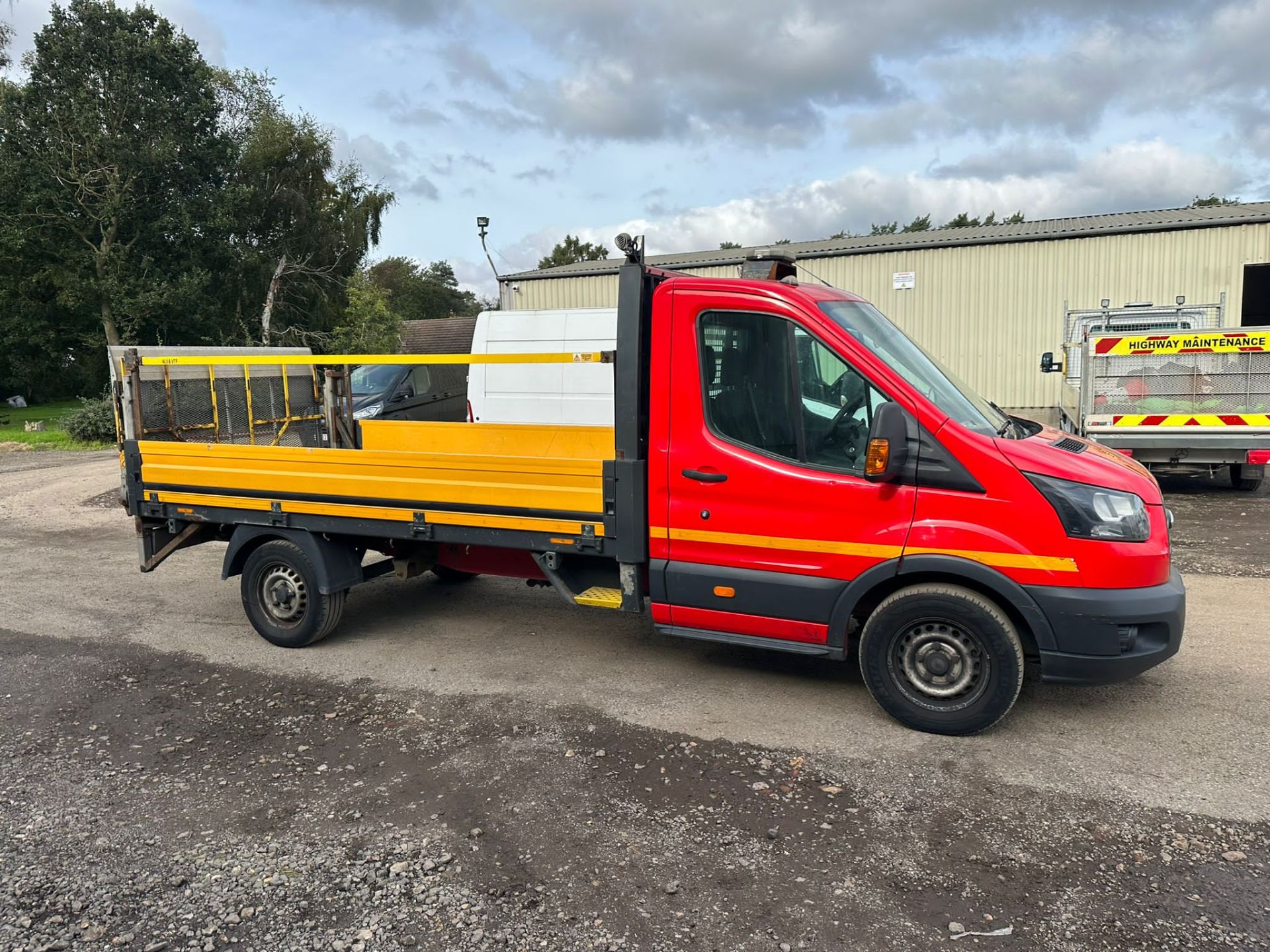 2018 18 FORD TRANSIT LWB DROPSIDE - 140K MILES - EURO 6 - Image 2 of 6