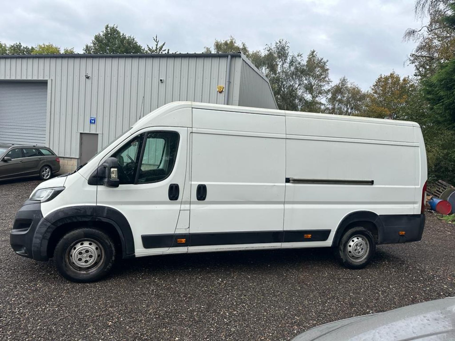 2018 18 PEUGEOT BOXER L4 XLWB PANEL VAN - 71K MILES - AIR CON - Image 6 of 10