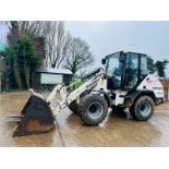 CATERPILLAR 908 4WD LOADING SHOVEL C/W BUCKET & PALLET TINES