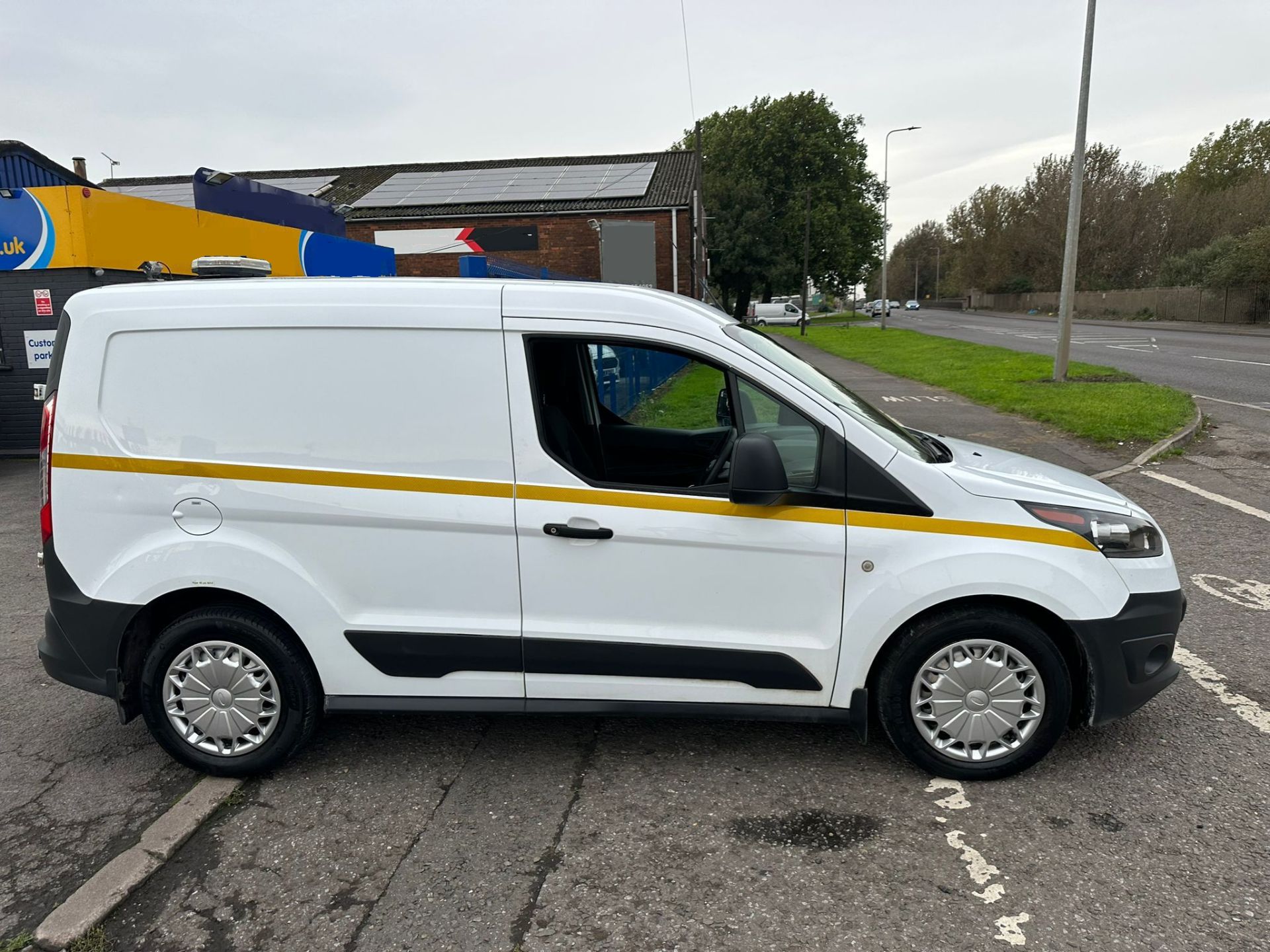 2016 66 FORD TRANSIT CONNECT L1 PANEL VAN - 125K MILES - AIR CON - PLY LINED - Bild 9 aus 12