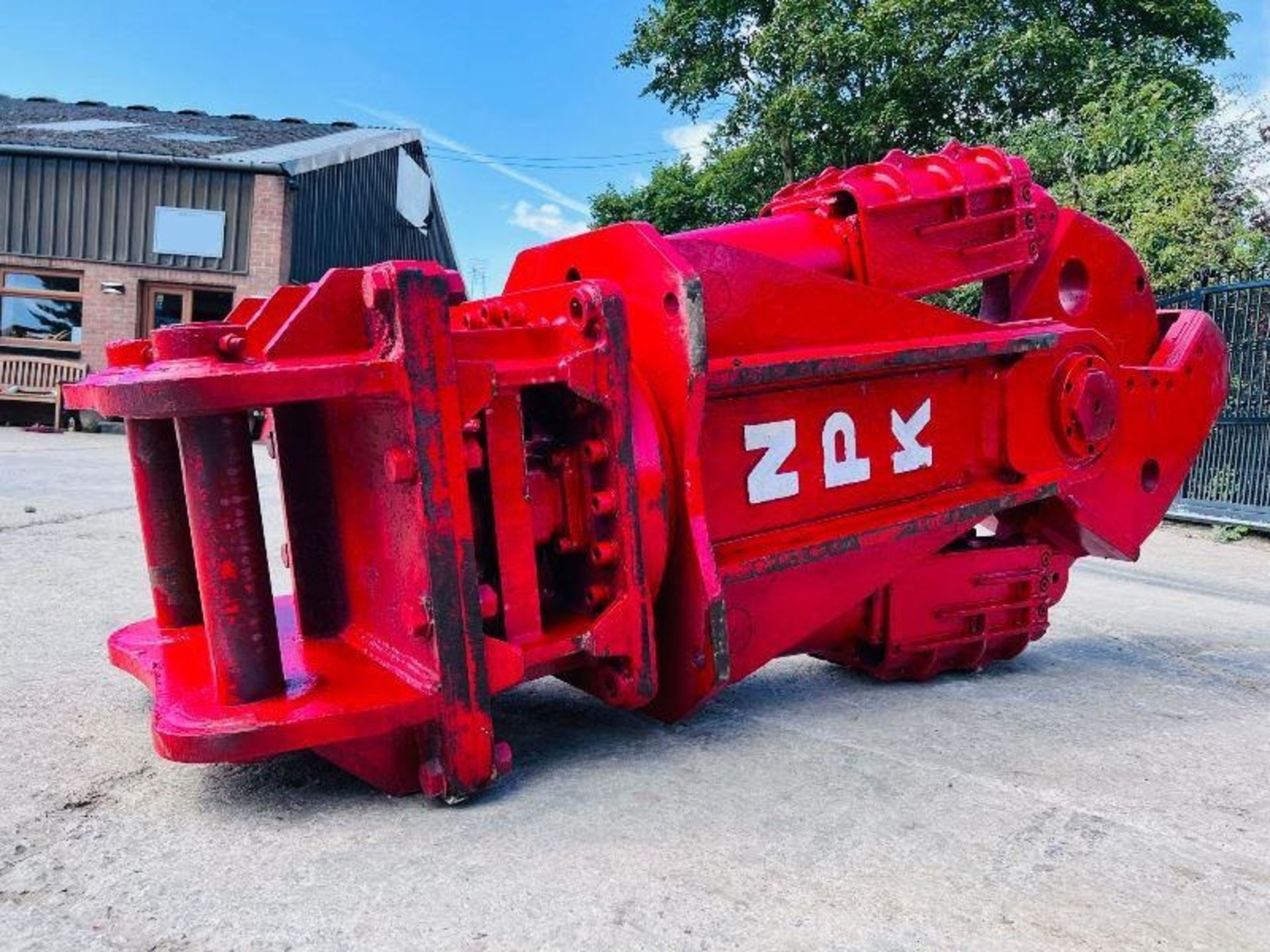 UNUSED NPK M-28K HYDRAULIC ROTATING SHEAR TO SUIT 30+ TON EXCAVATOR *YEAR 2023* - Image 2 of 11