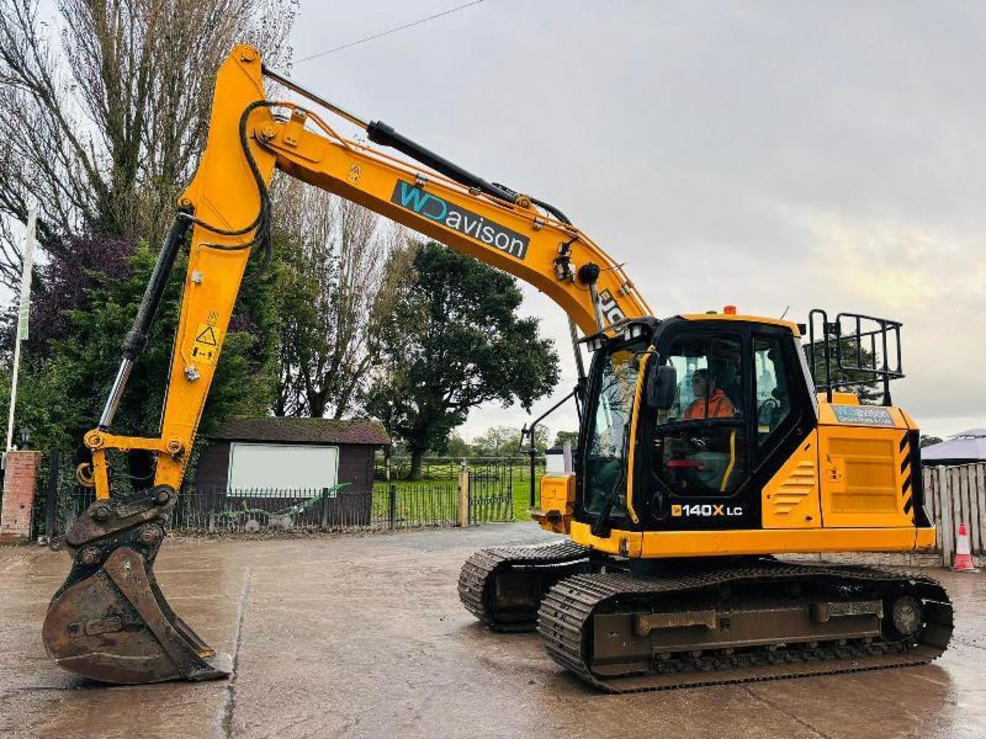 JCB 140XLC TRACKED EXCAVATOR *YEAR 2020, 3186 HOURS* C/W QUICK HITCH - Image 18 of 19