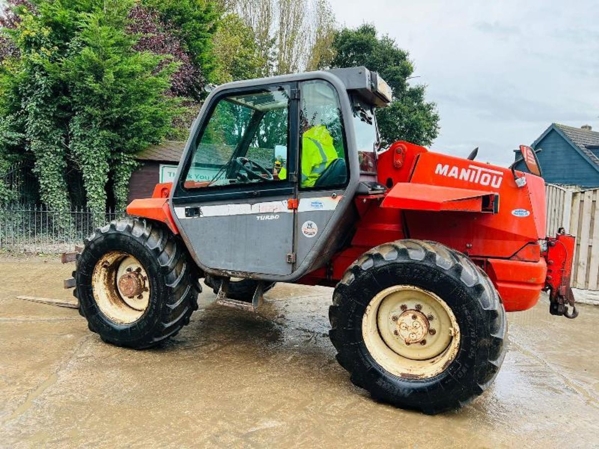 MANITOU MLT628T 4WD TELEHANDLER *AG-SPEC* C/W PICK UP HITCH - Image 9 of 15