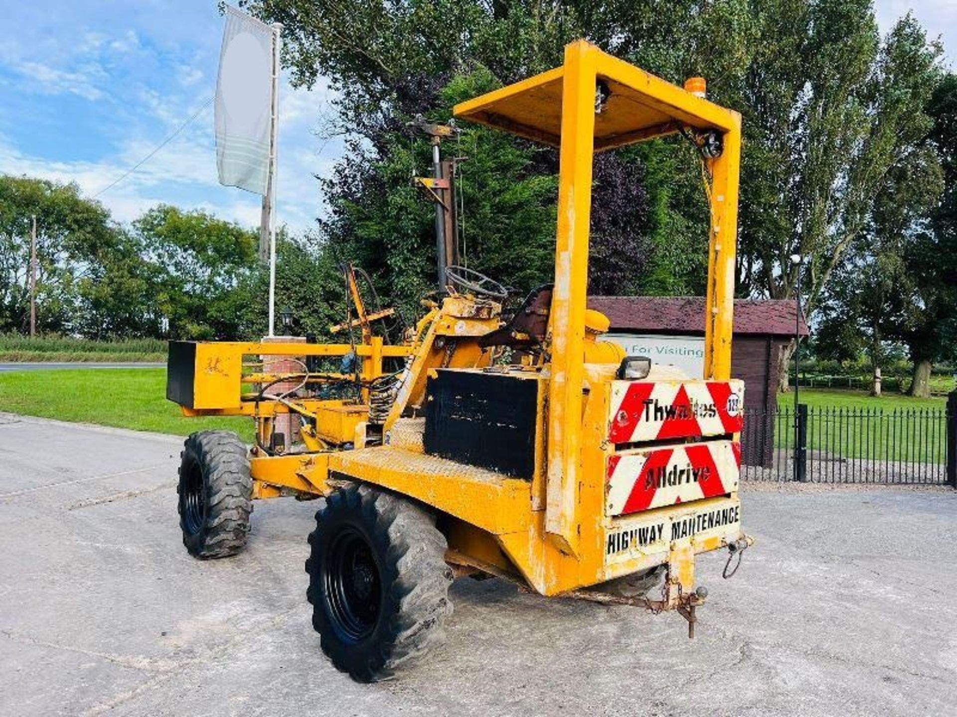 THWAITES ALL DRIVE 4WD DUMPER - Bild 5 aus 12