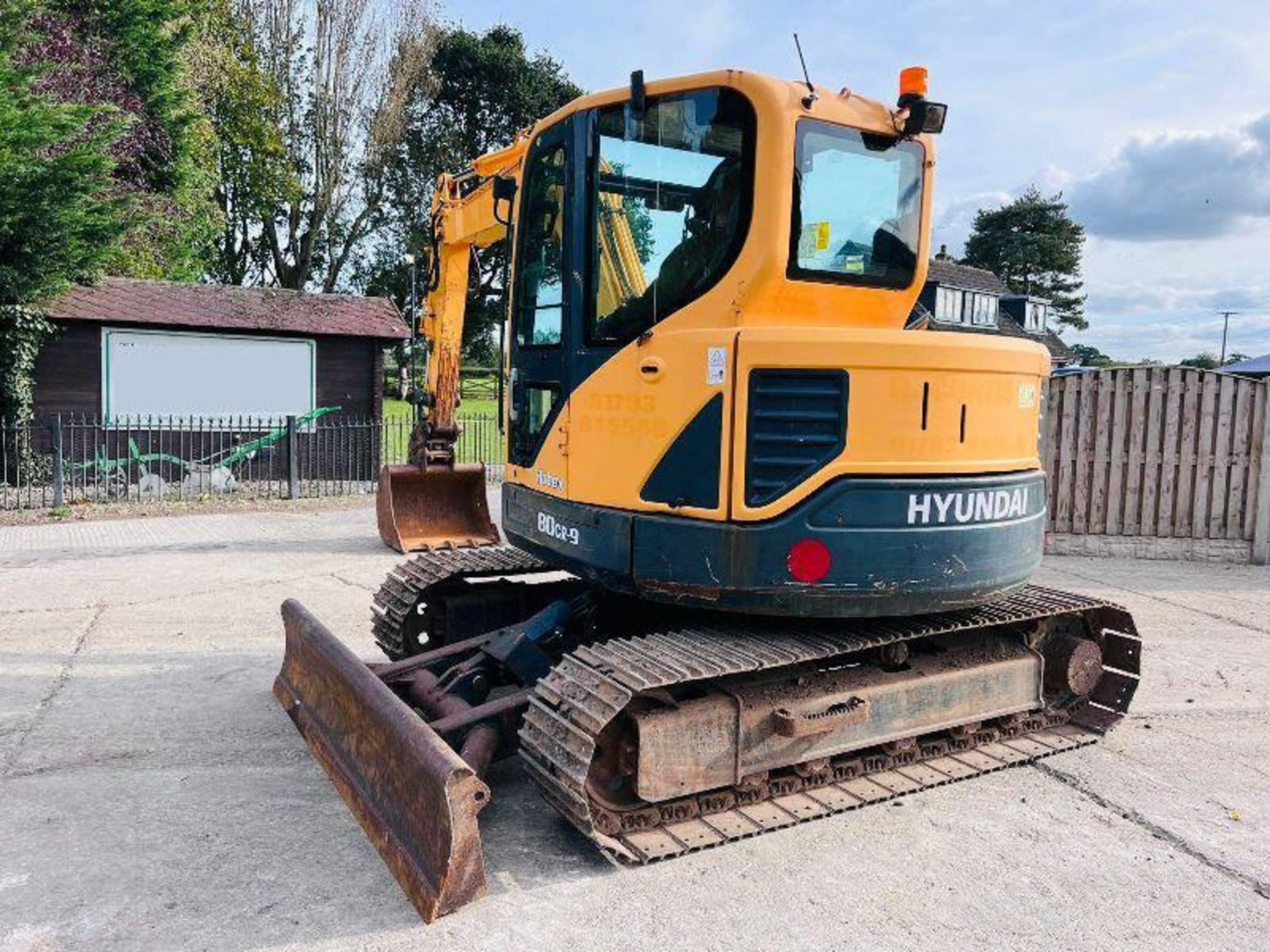 HYUNDIA ROBEX 80CR-9 EXCAVATOR *YEAR 2011, 4771 HOURS* C/W QUICK HITCH - Bild 7 aus 19