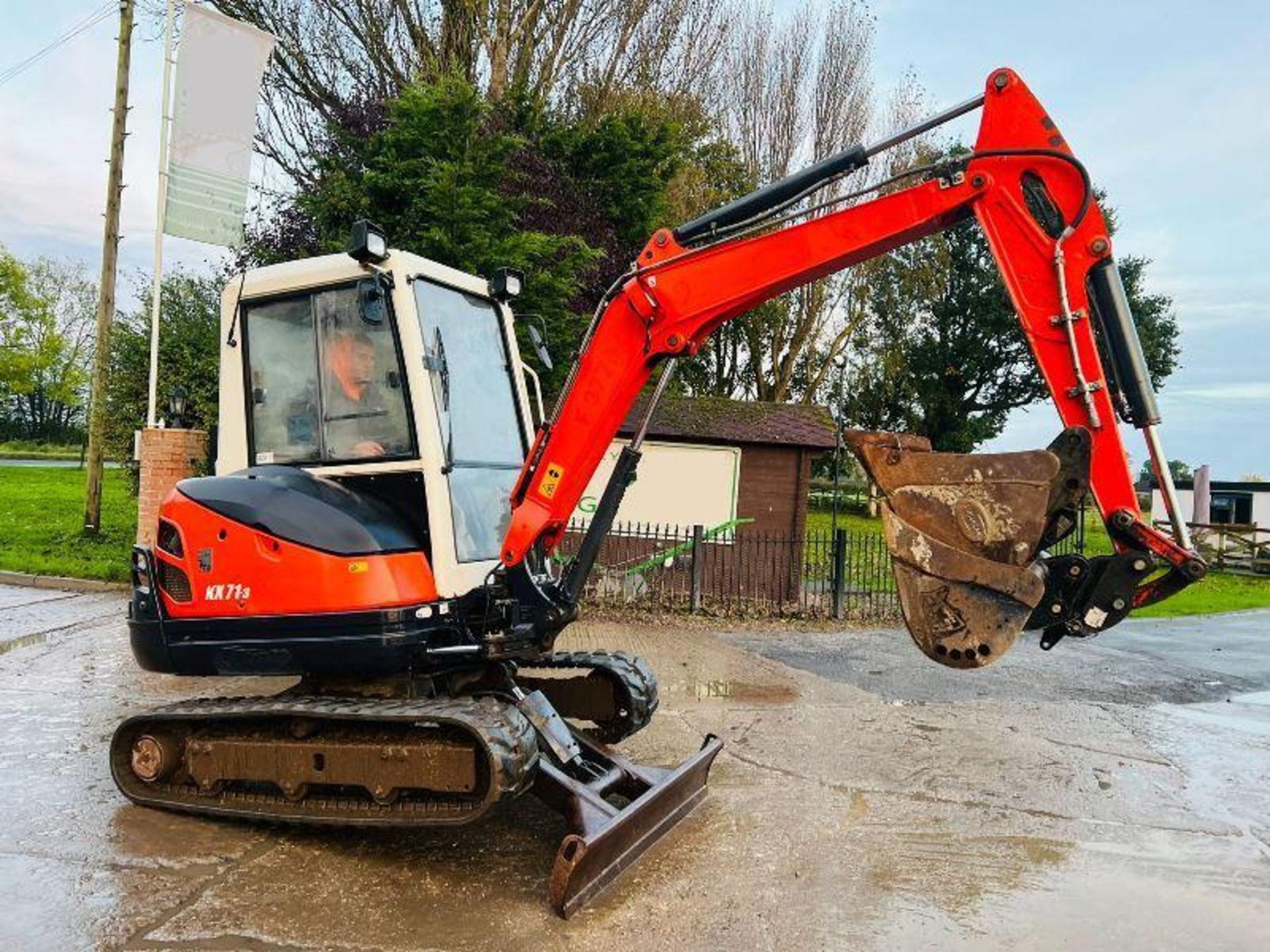 KUBOTA KX71-3 EXCAVATOR *YEAR 2012, 4178 HOURS* C/W 3 X BUCKETS  - Bild 15 aus 15