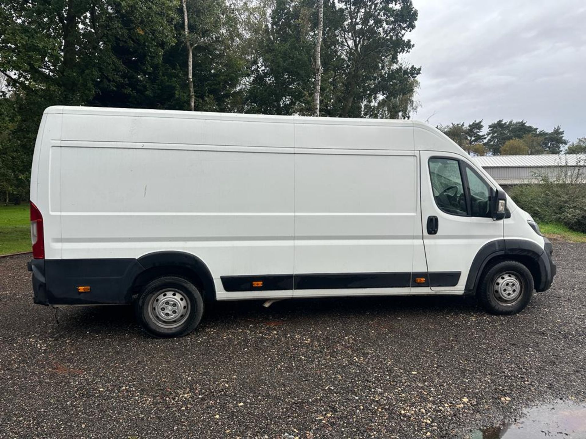 2018 18 PEUGEOT BOXER L4 XLWB PANEL VAN - 71K MILES - AIR CON - Image 8 of 10