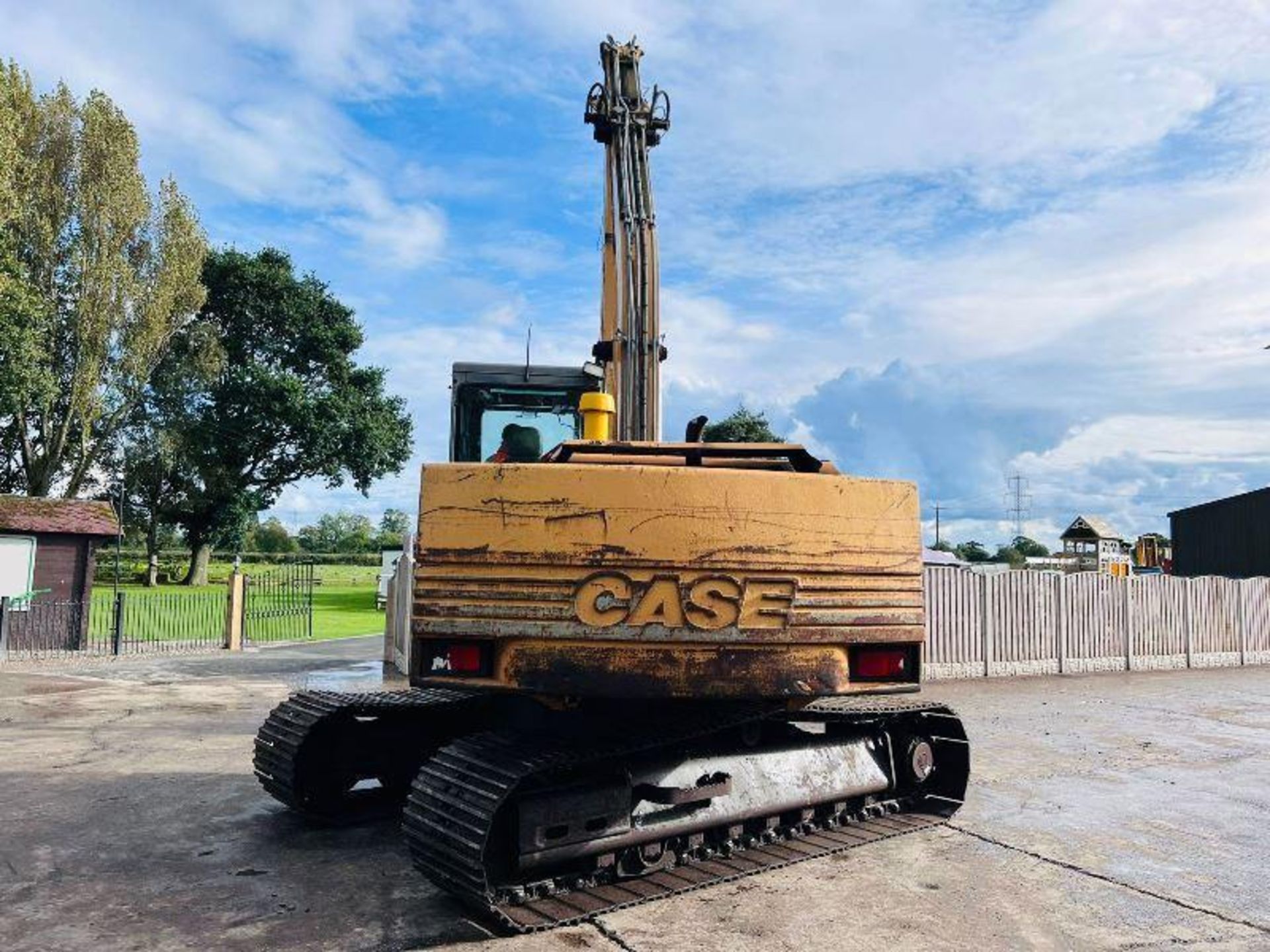 CASE 988-CK TRACKED EXCAVATOR C/W MAGNET GEAR & SCRAP GRAB - Image 15 of 16