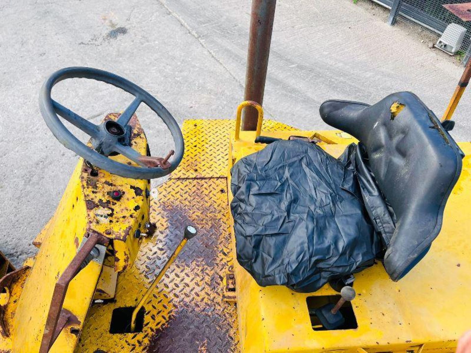 THWAITES ALLDRIVE 6000 4WD DUMPER C/W ROLE BAR & PERKINS ENGINE - Image 6 of 11