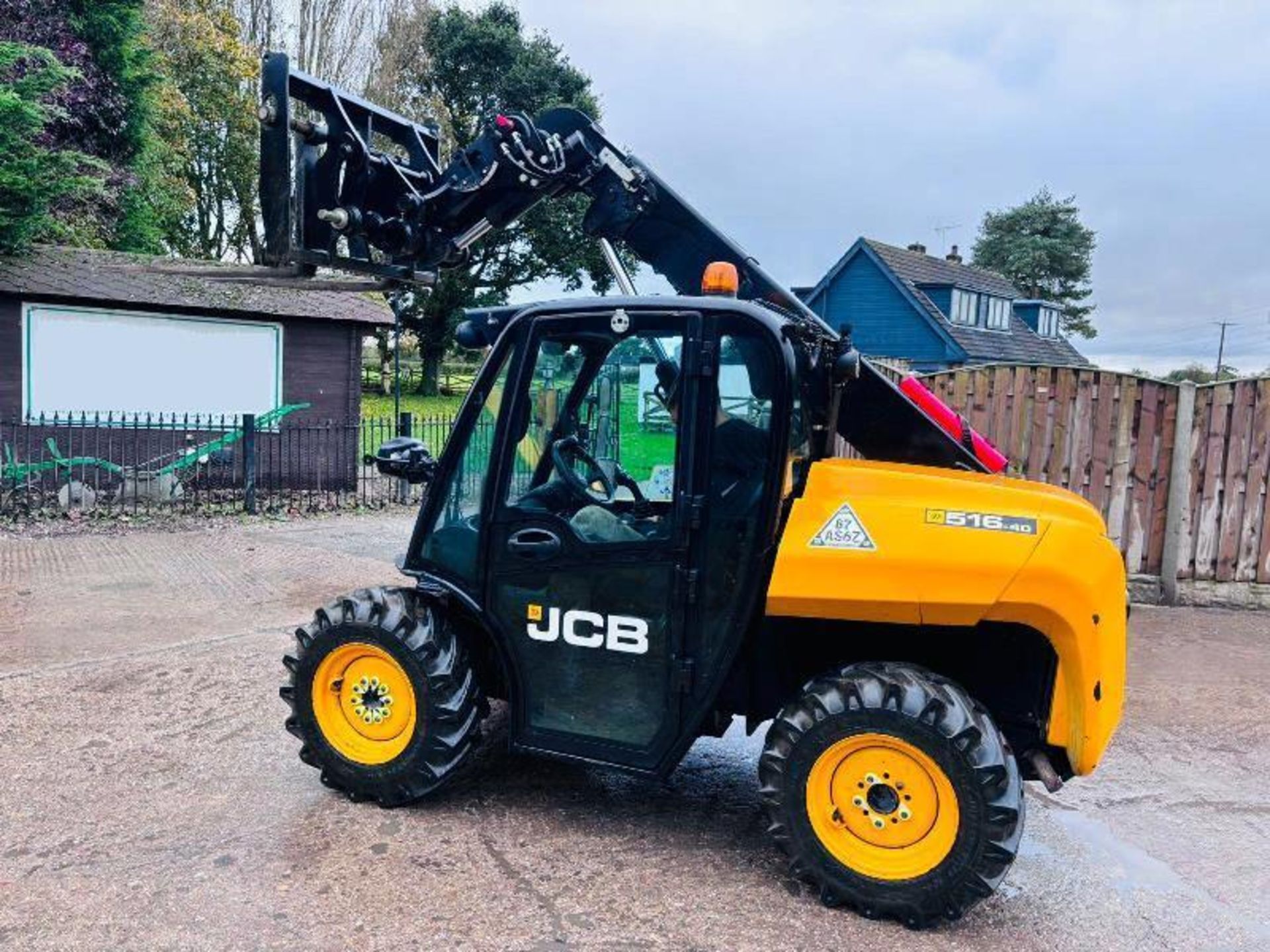 JCB 516-40 4WD TELEHANDLER *YEAR 2018, 68 PLATE, 1034 HOURS* C/W PALLET TINES - Image 15 of 17