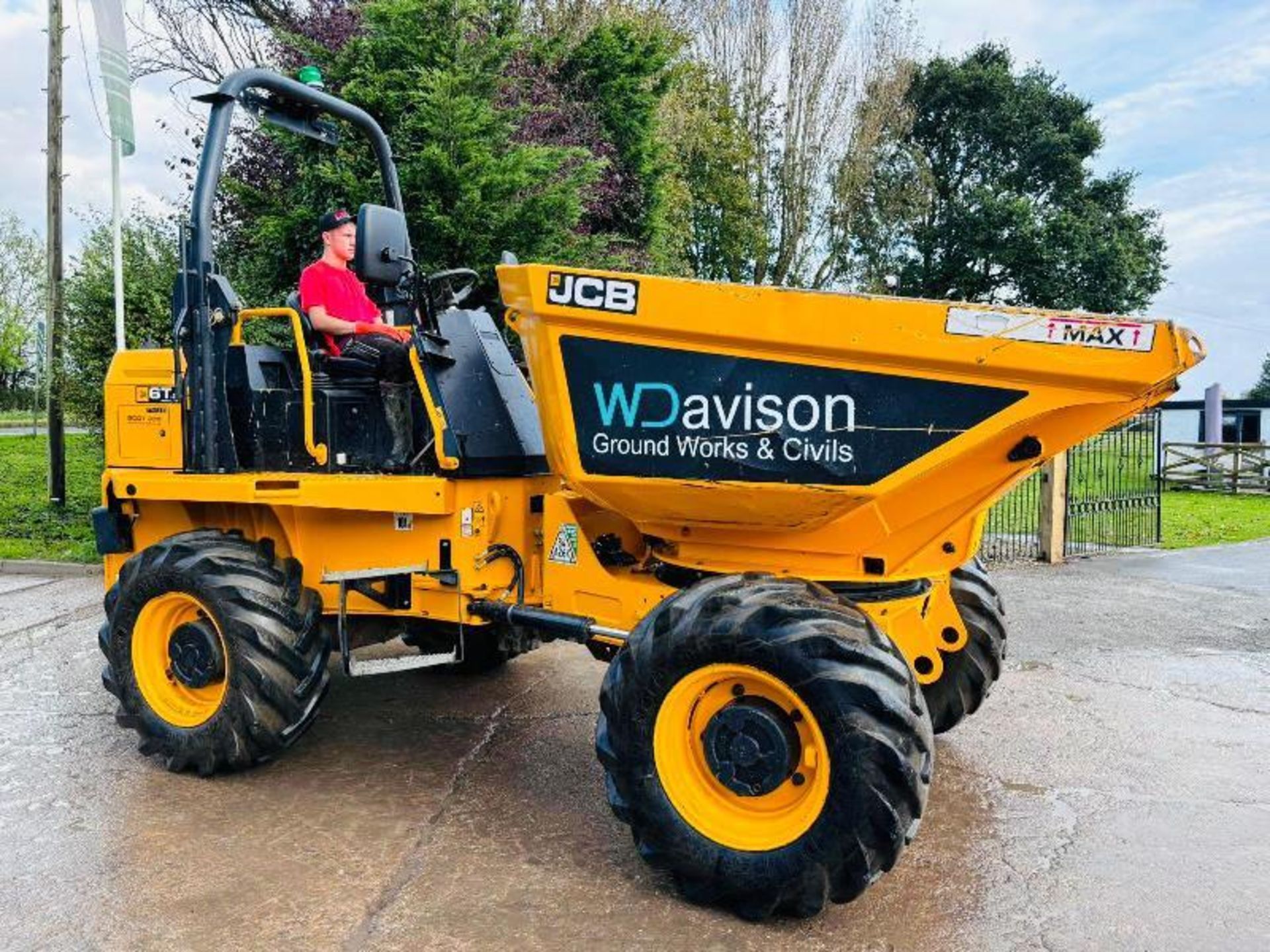 JCB 6T-2 4WD SWIVEL TIP DUMPER *YEAR 2020, 1023 HOURS* C/W ROLE BAR - Image 15 of 19