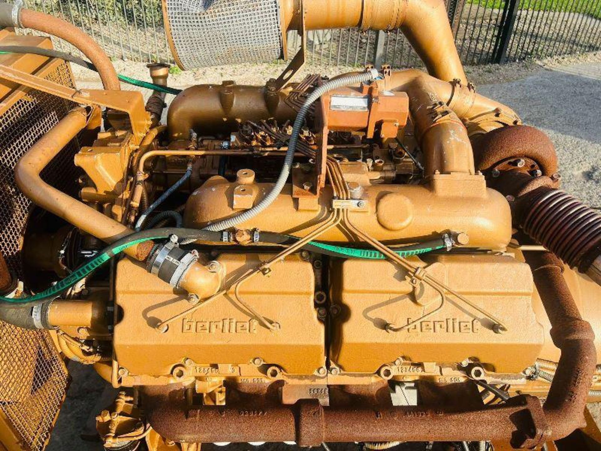 ALTERNATEUR - AC 200KVA GENERATOR C/W BERLIET TURBO ENGINE - Image 4 of 11