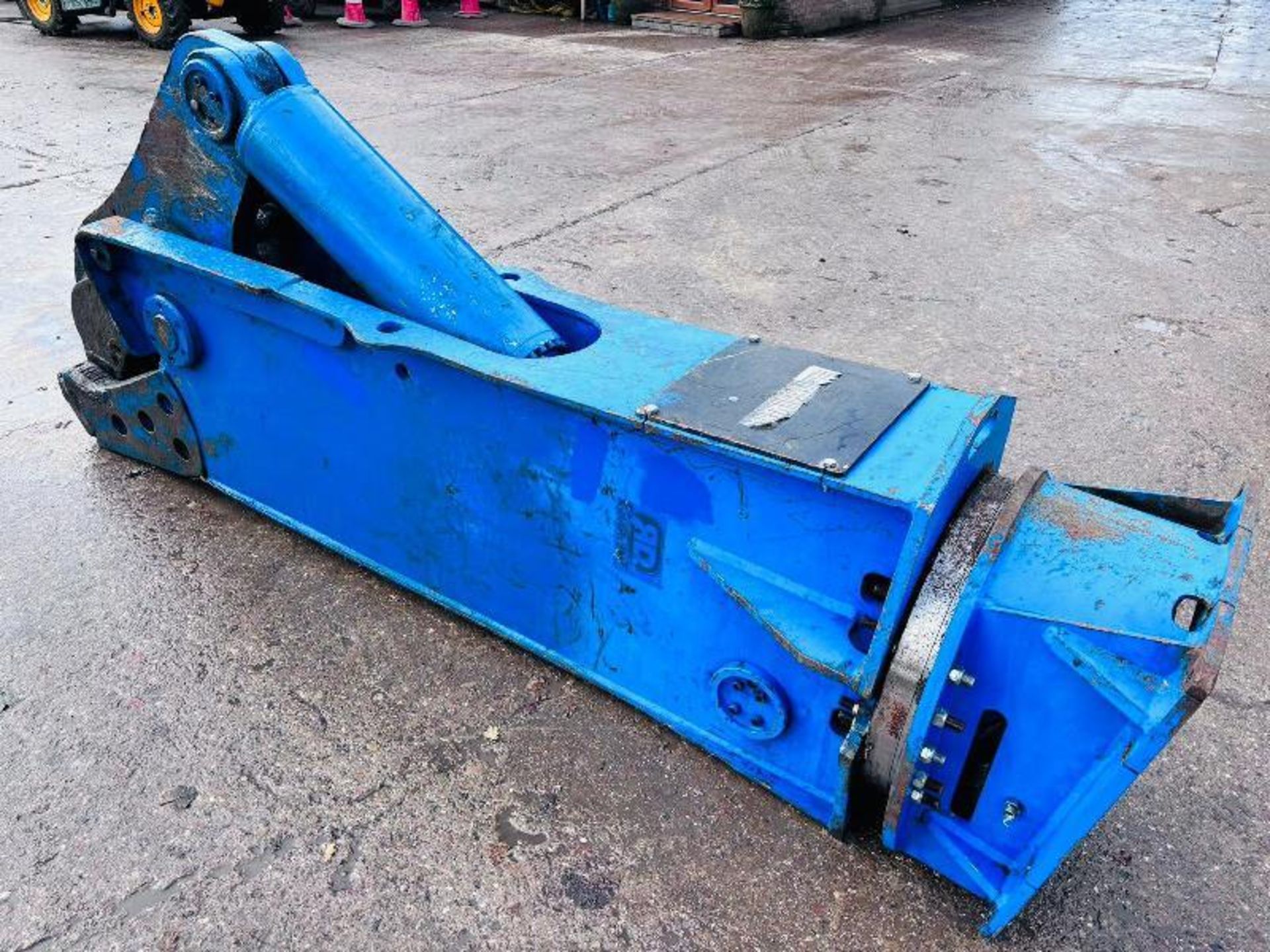 RD RS25 ROTATING SHEAR TO SUIT 25 TON EXCAVATOR *YEAR 2016* - Image 8 of 11