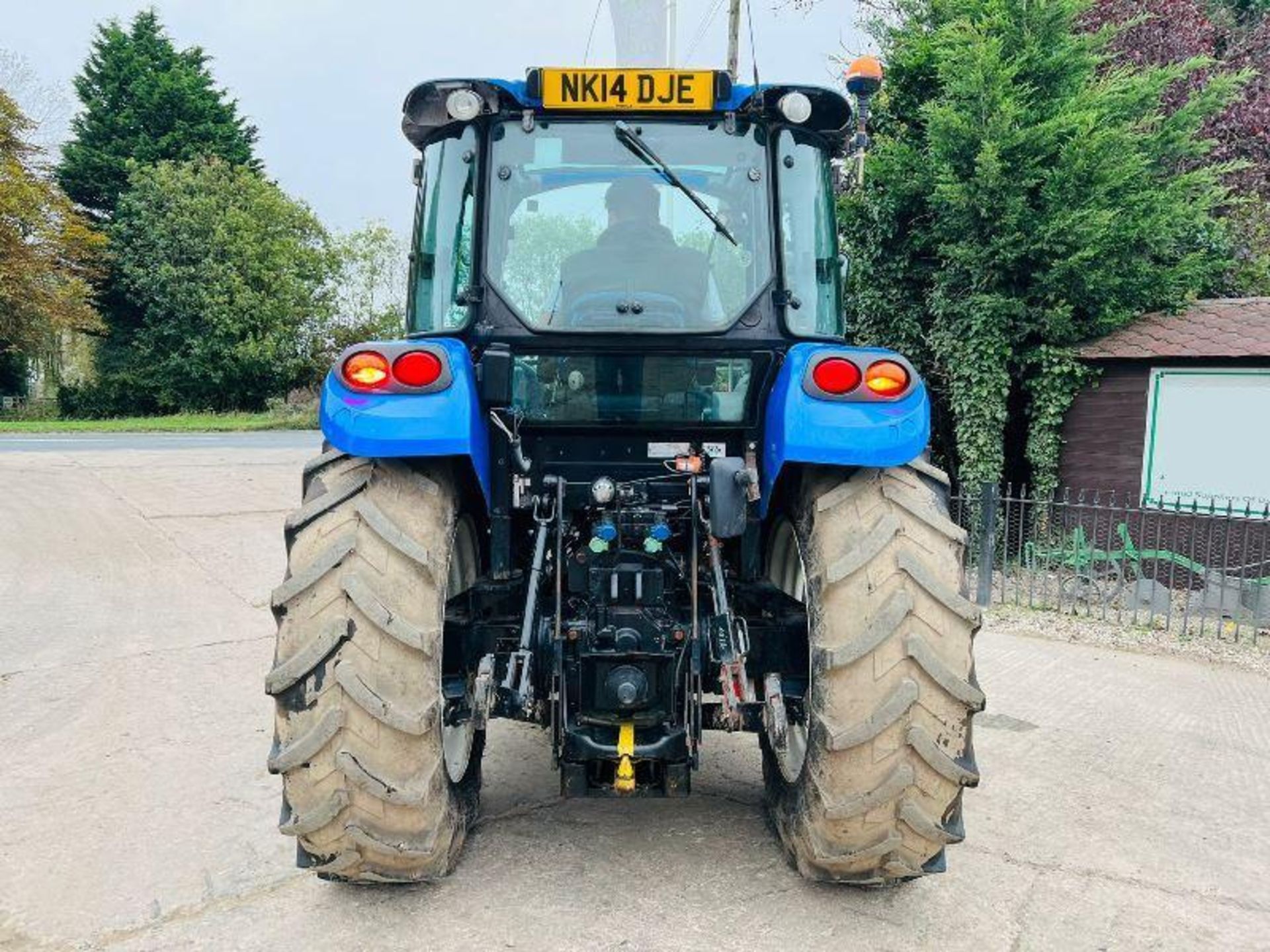 NEW HOLLAND T4-95 4WD TRACTOR *YEAR 2014, ONLY 2909 HOURS* - Image 18 of 19