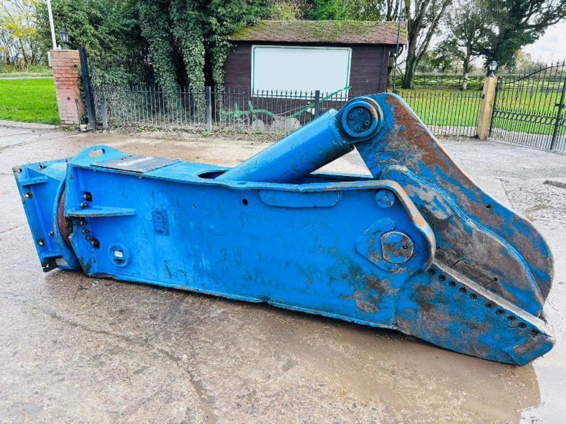 RD RS25 ROTATING SHEAR TO SUIT 25 TON EXCAVATOR *YEAR 2016*